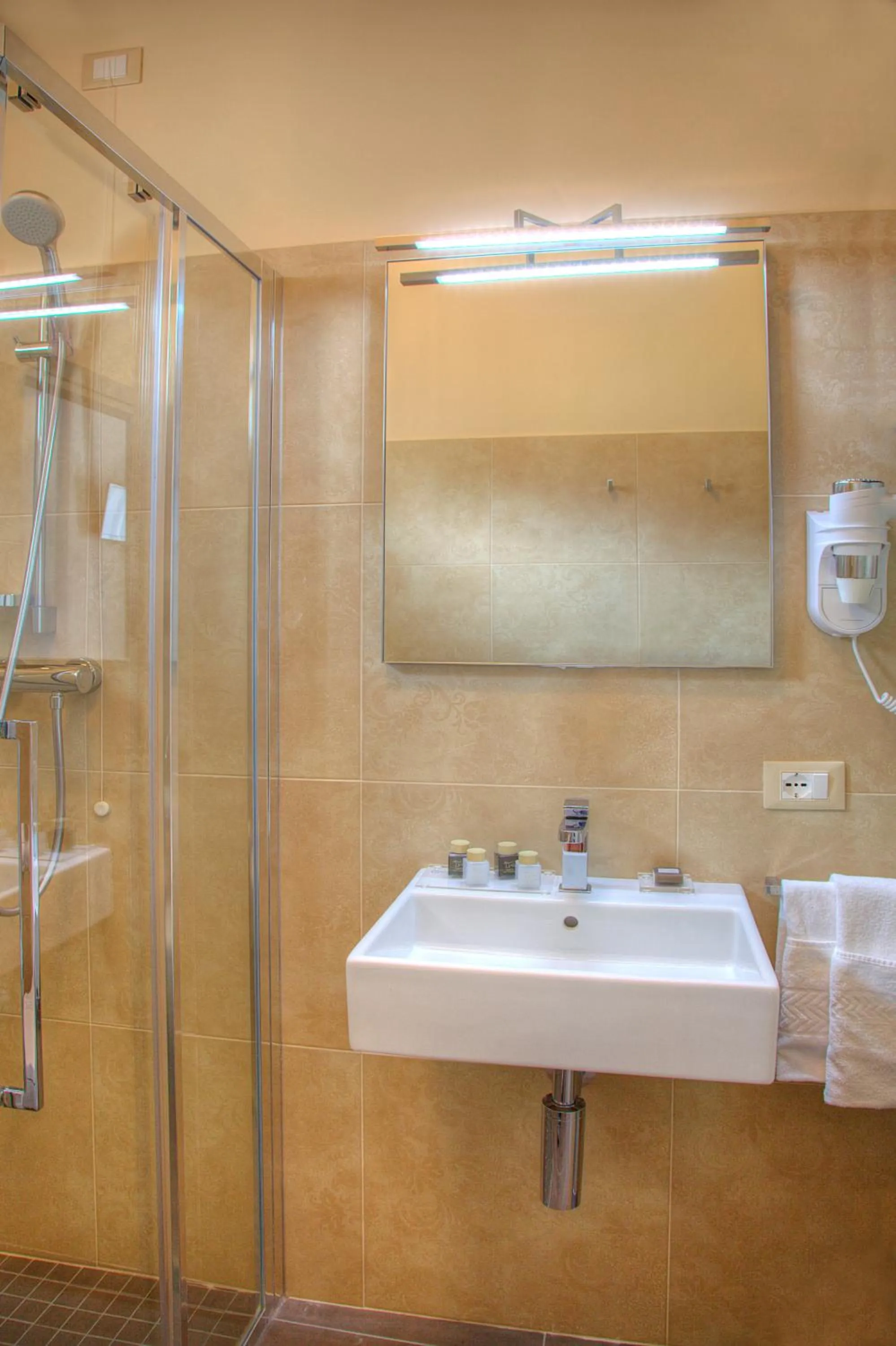 Bathroom in Hotel Helvetia