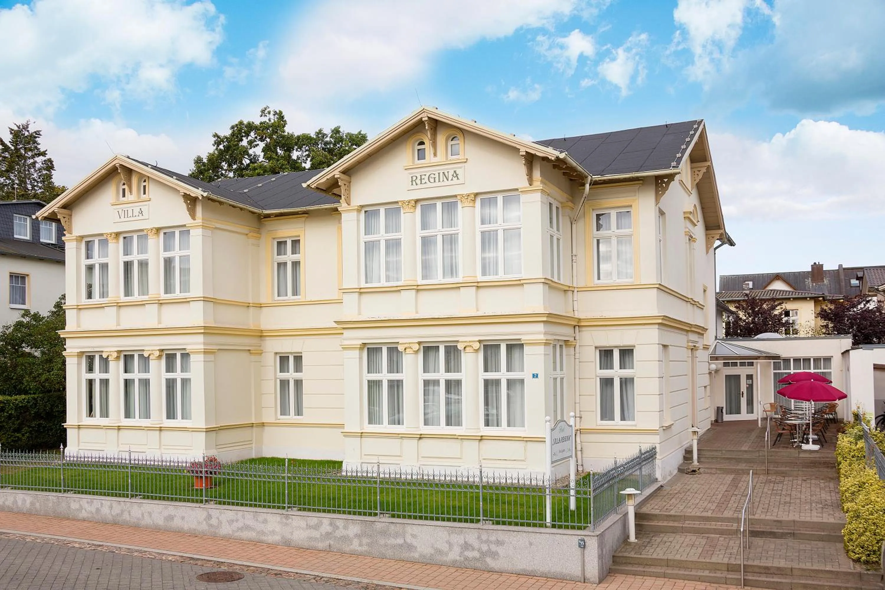 Property building in Garni Eden Hotels