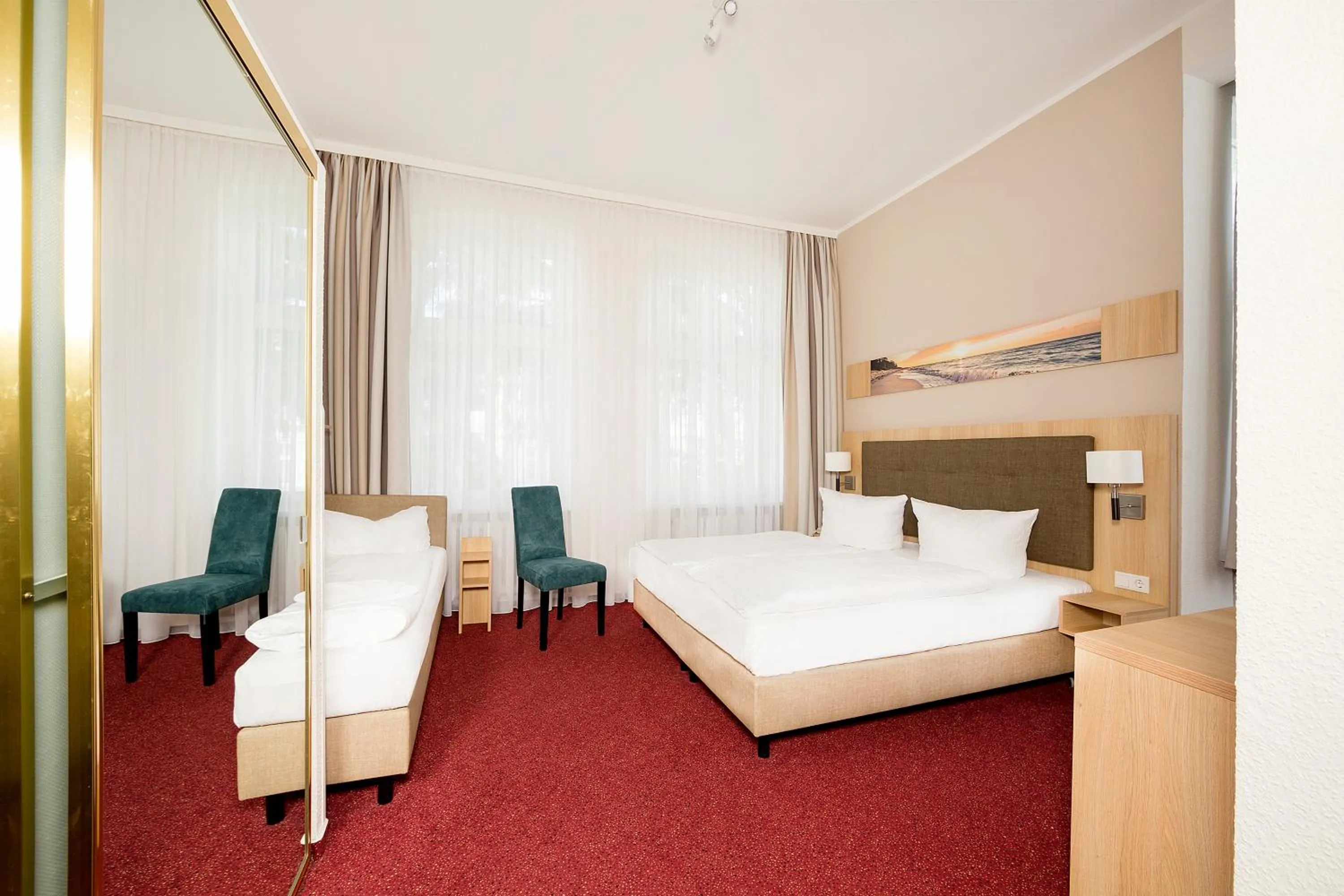Bedroom, Bed in Garni Eden Hotels