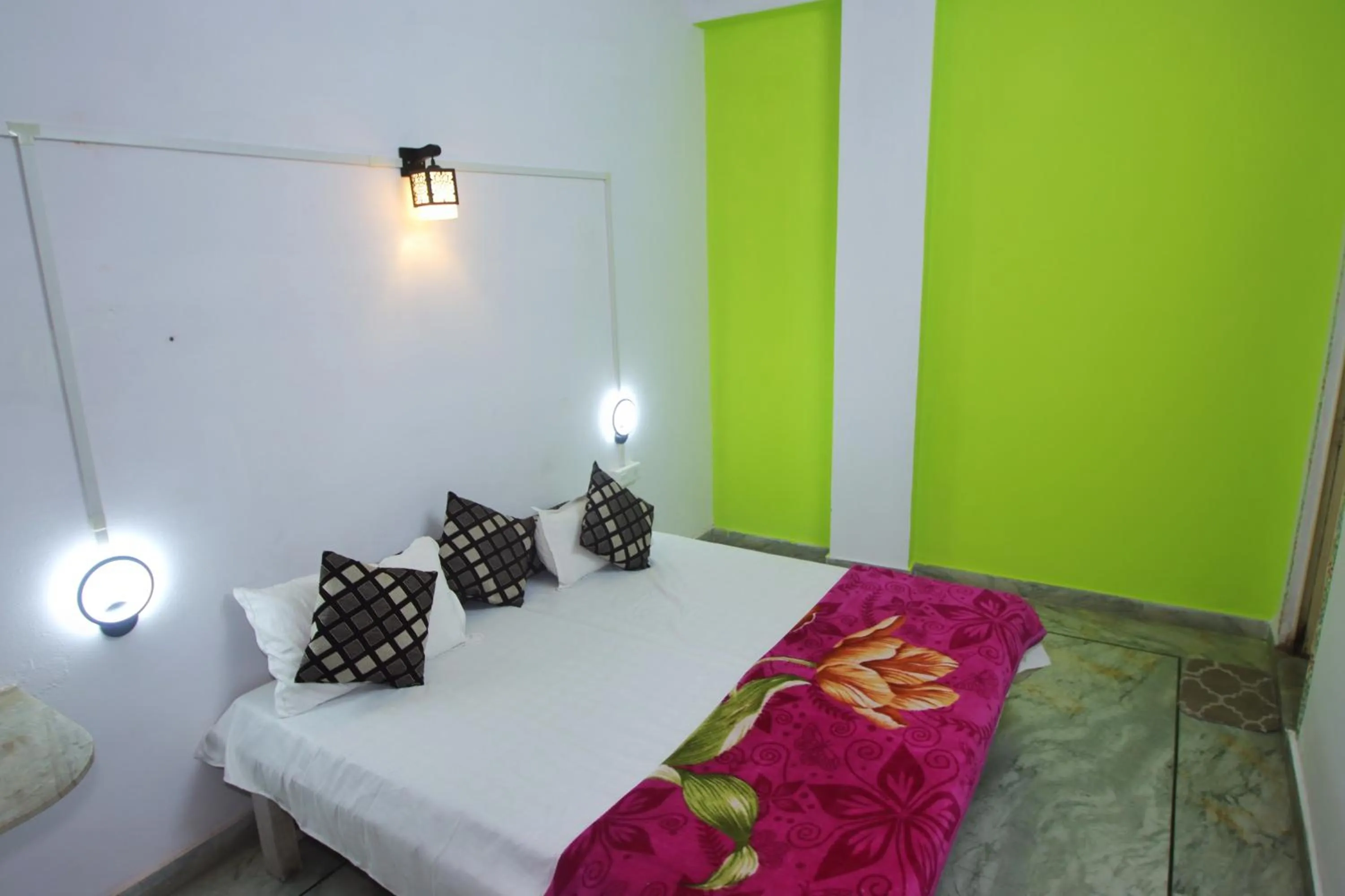 Bed in Trip In Hostel, Udaipur