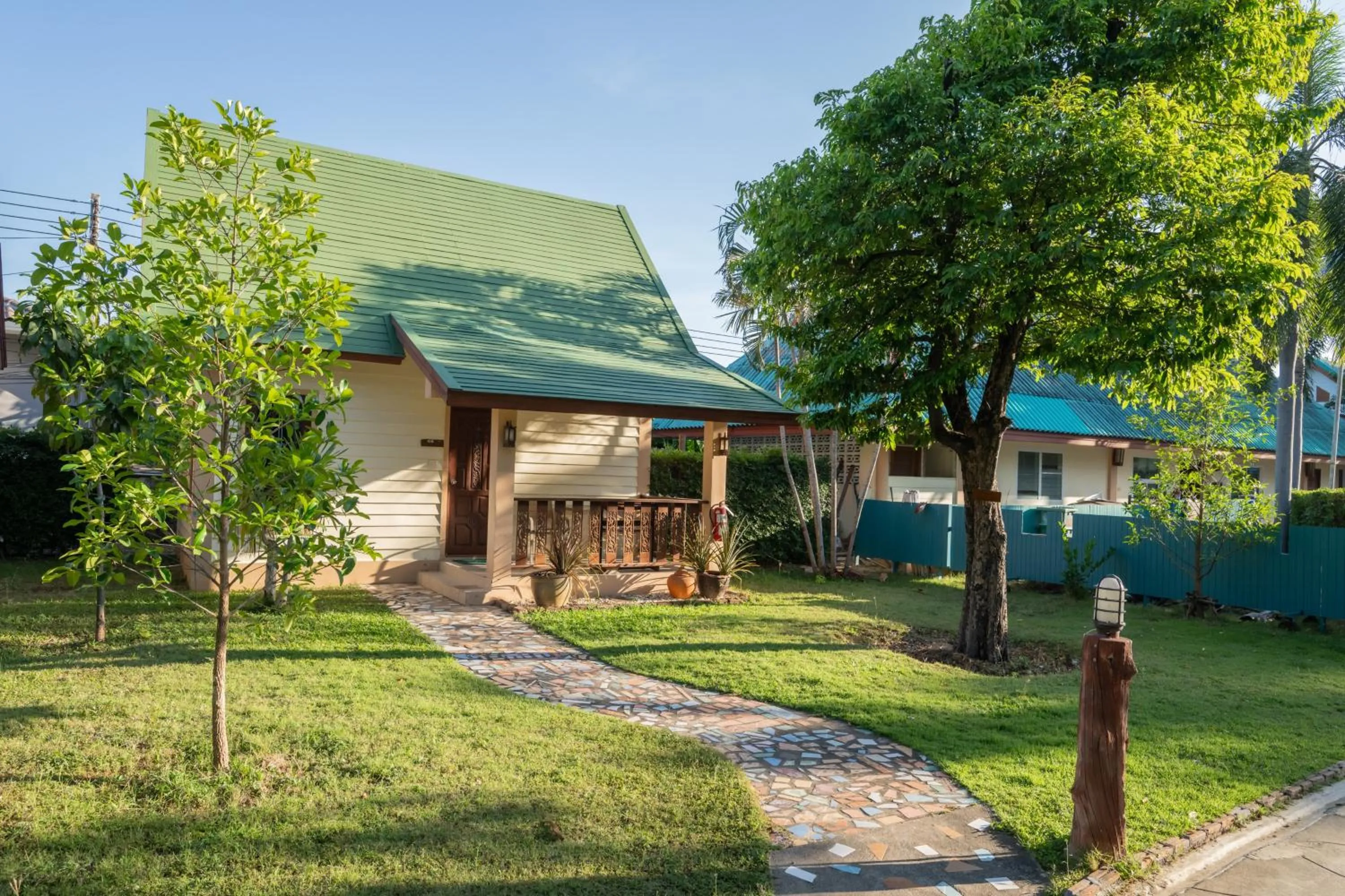 The Green Beach Resort