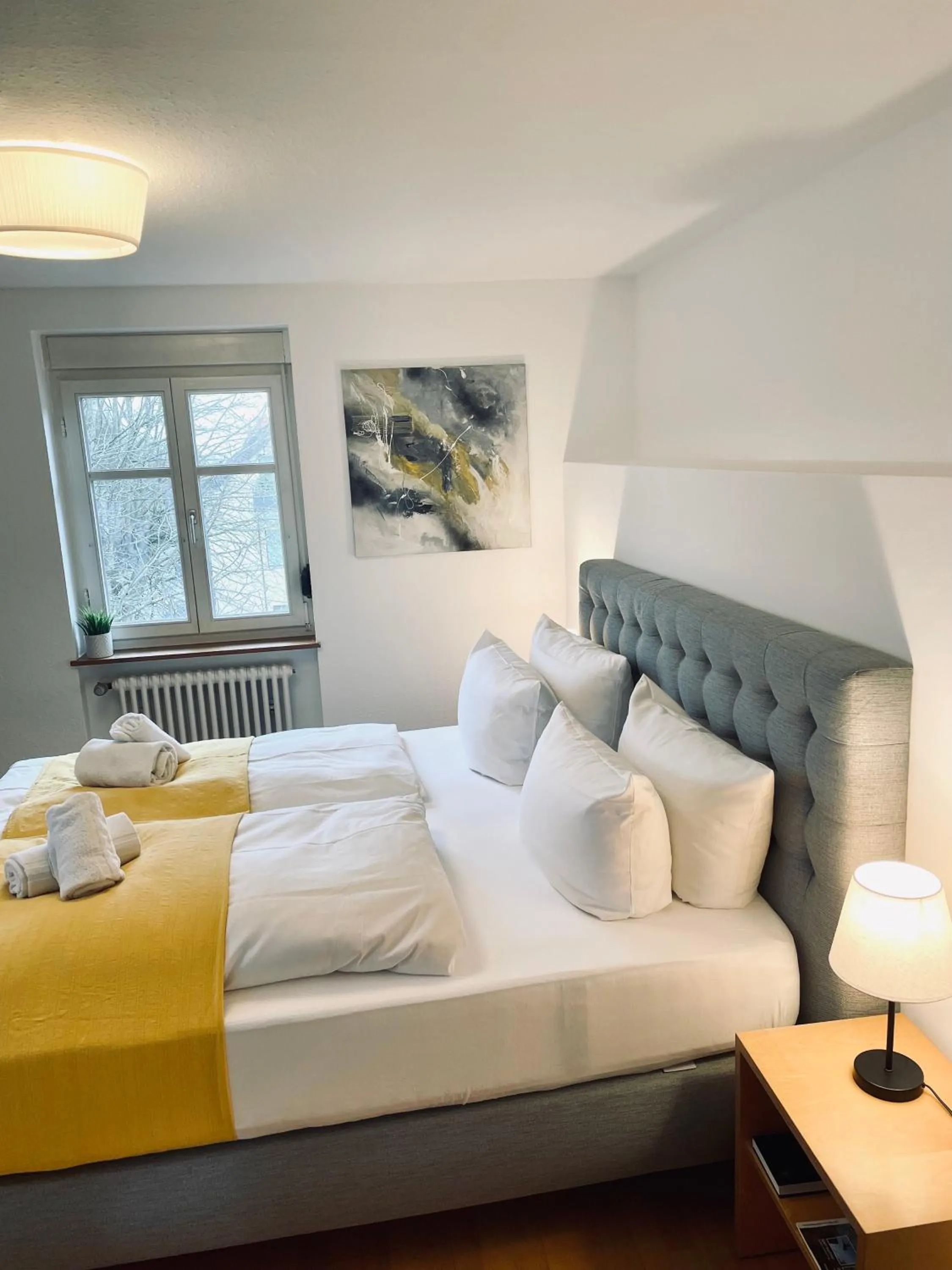 Bed in Hotel & Restaurant Grüner Baum Merzhausen