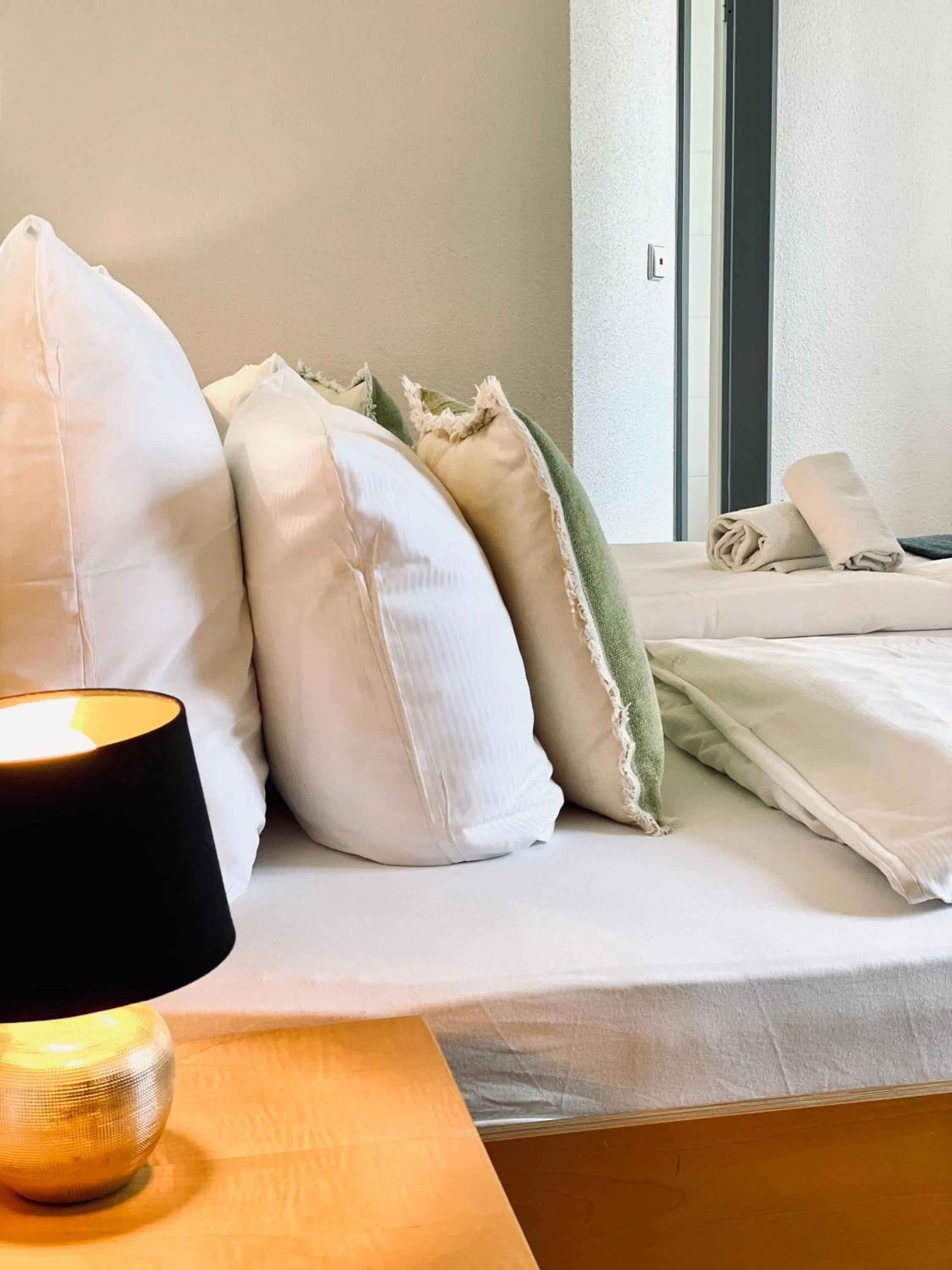 Bed in Hotel & Restaurant Grüner Baum Merzhausen