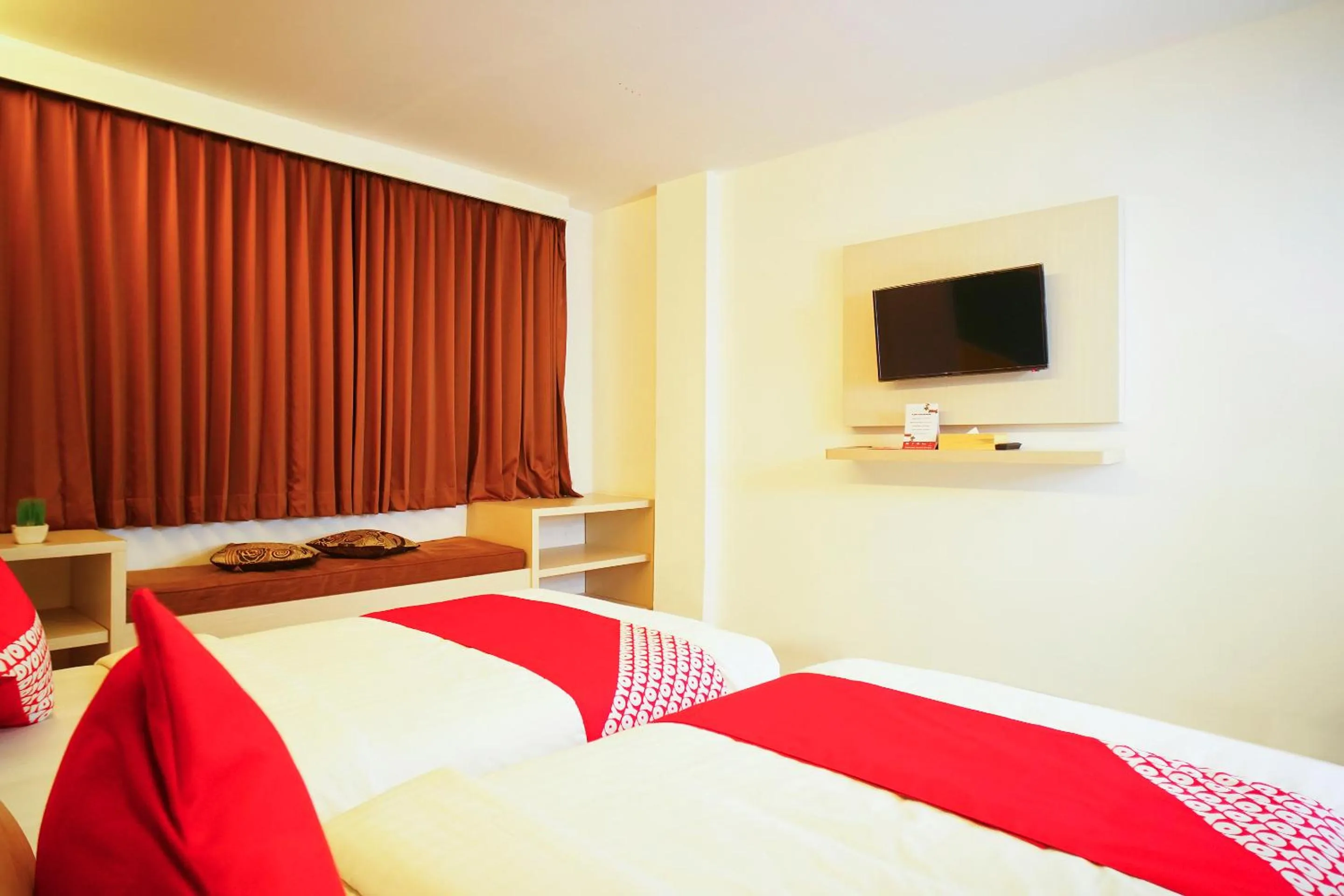 Bedroom, Bed in Collection O 166 Hotel Princess