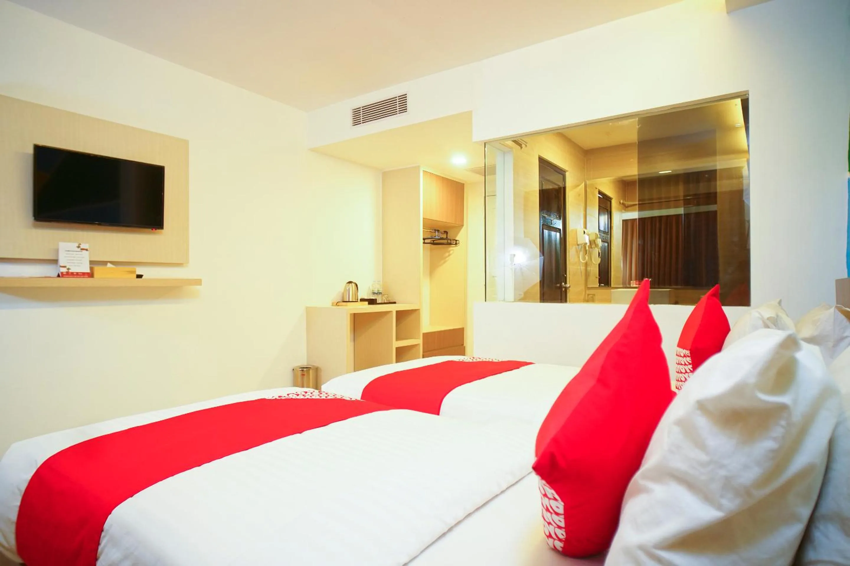 Bedroom, Bed in Collection O 166 Hotel Princess