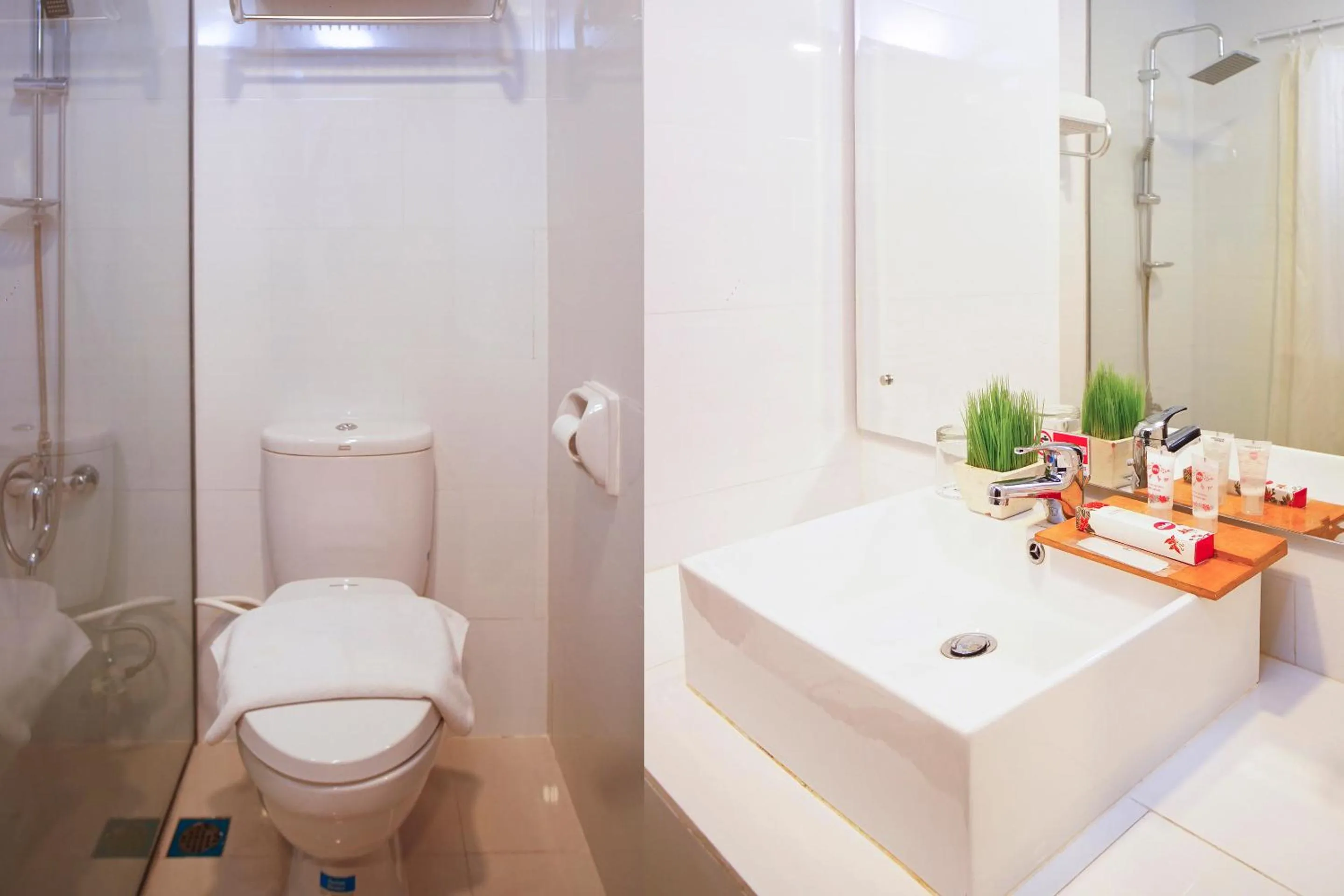 Bathroom in Collection O 166 Hotel Princess