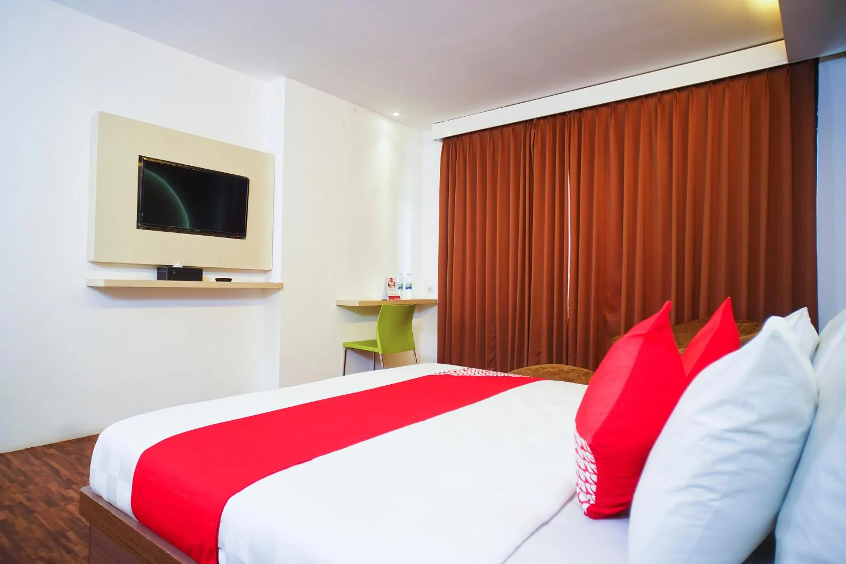 Bedroom, Bed in Collection O 166 Hotel Princess