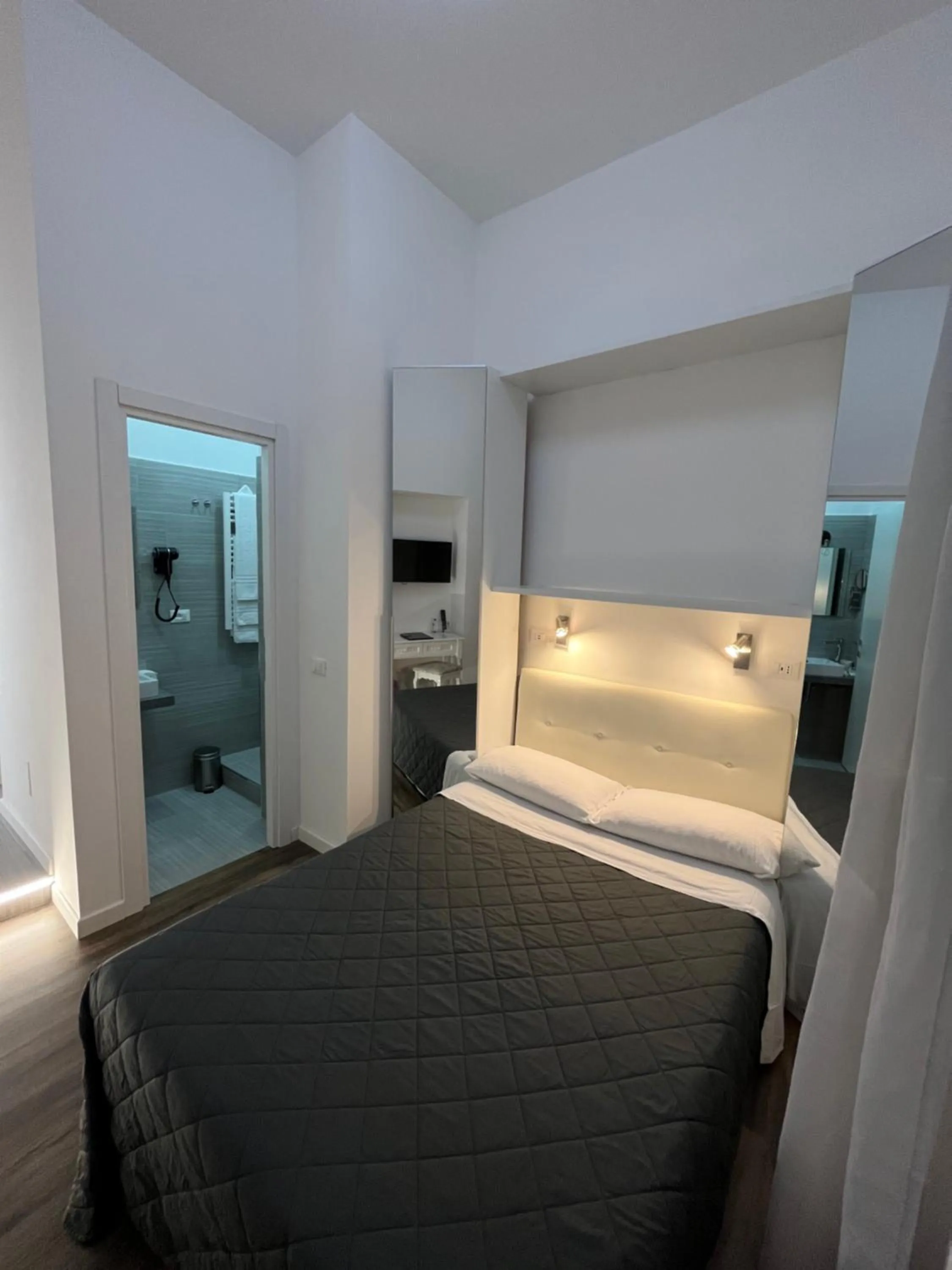 Bed in Domus Flavia B&B