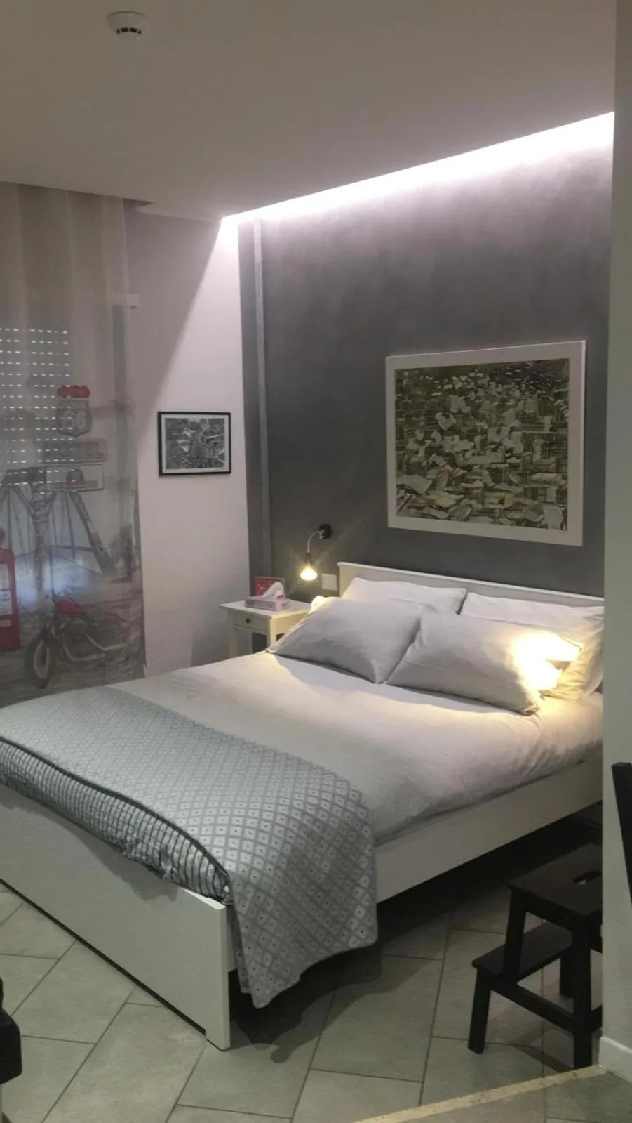 Bed in Interno 1 Ciampino Roma Luxury Apartment con balcone