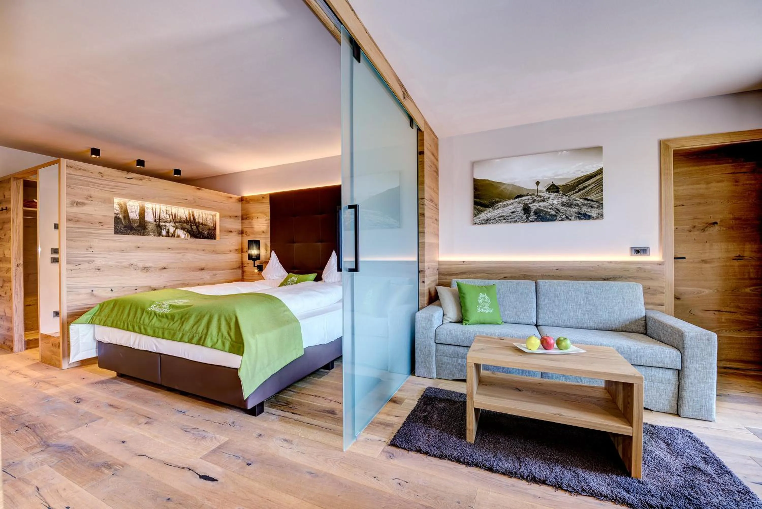 Bed in Hotel Saltauserhof