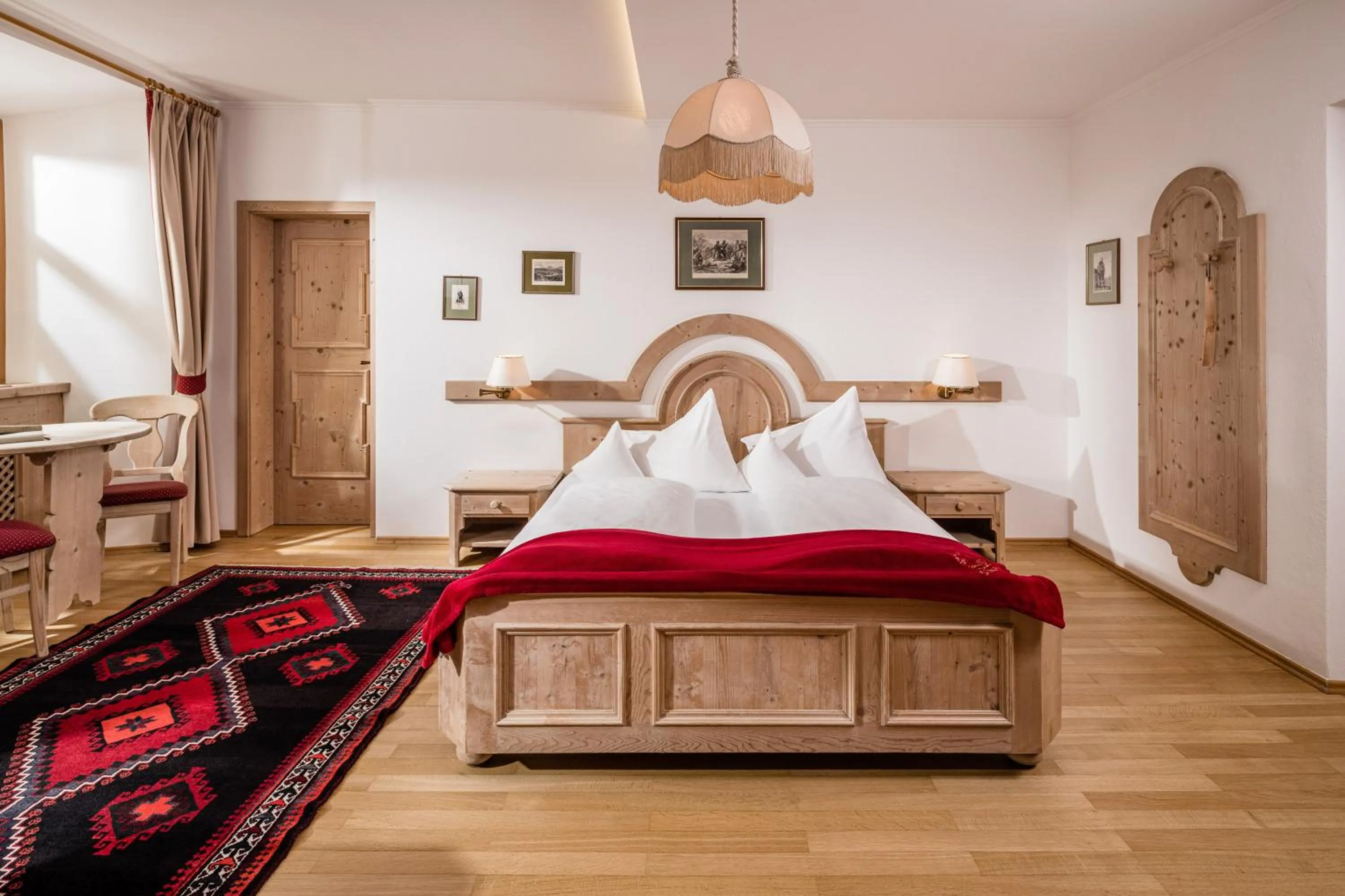 Bedroom, Bed in Hotel Saltauserhof