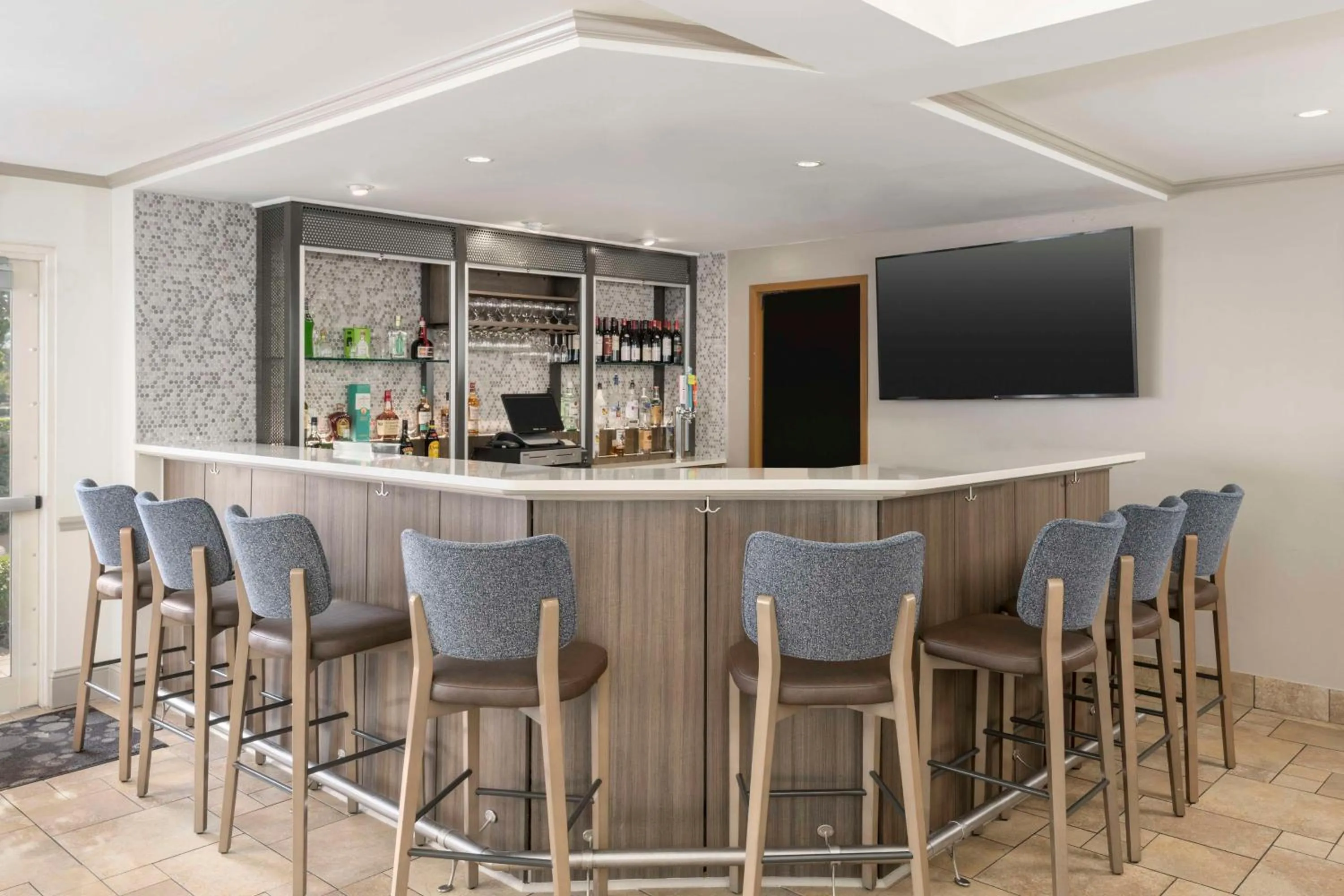 Lounge or bar in Hilton Garden Inn Boca Raton