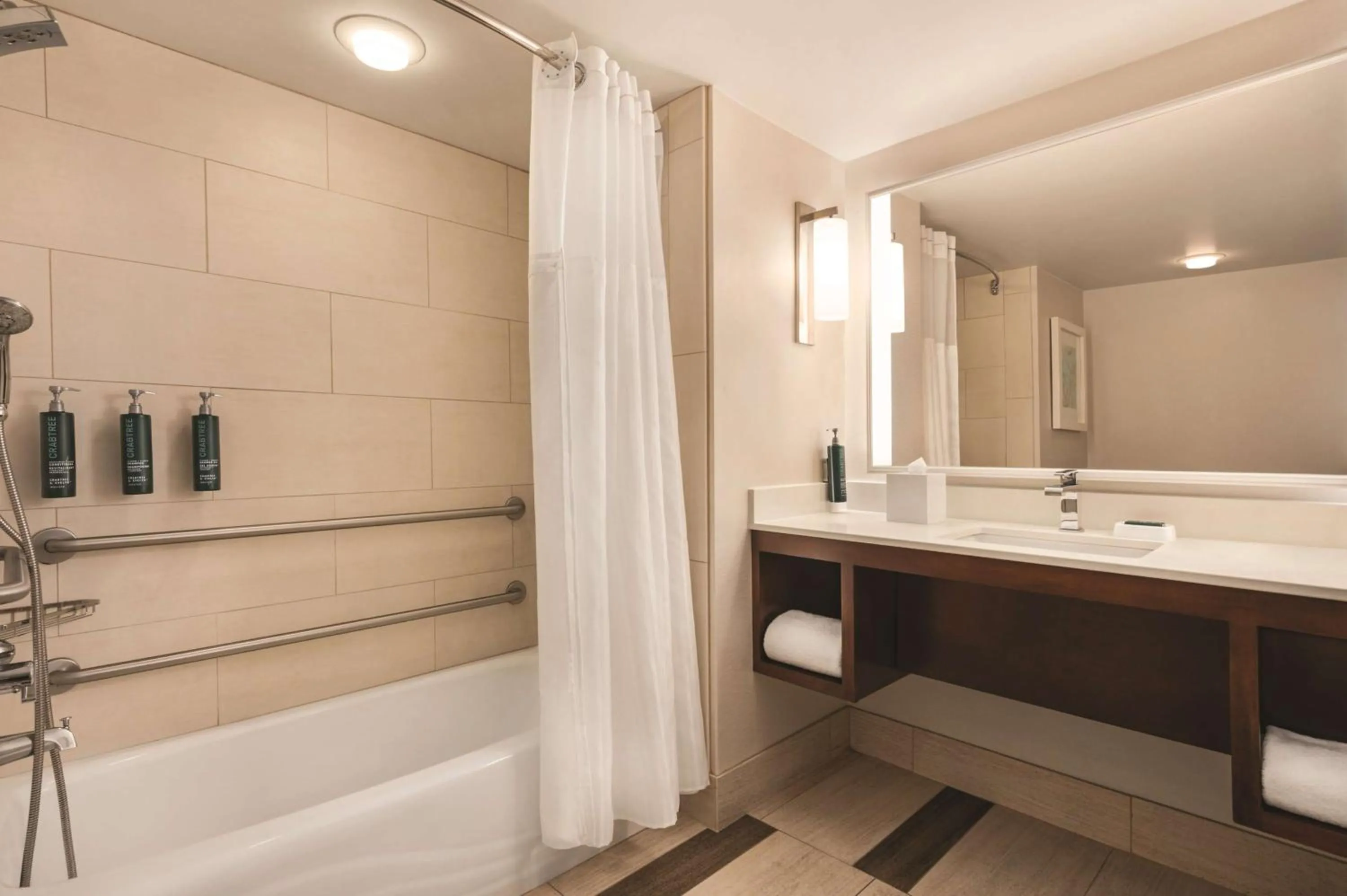 Bathroom in Hilton Naples