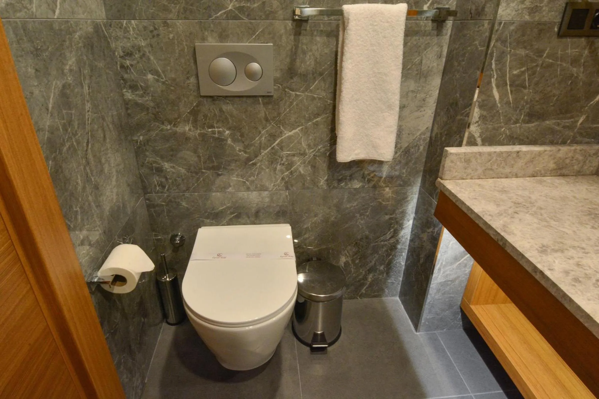 Bathroom in Expoist Hotel