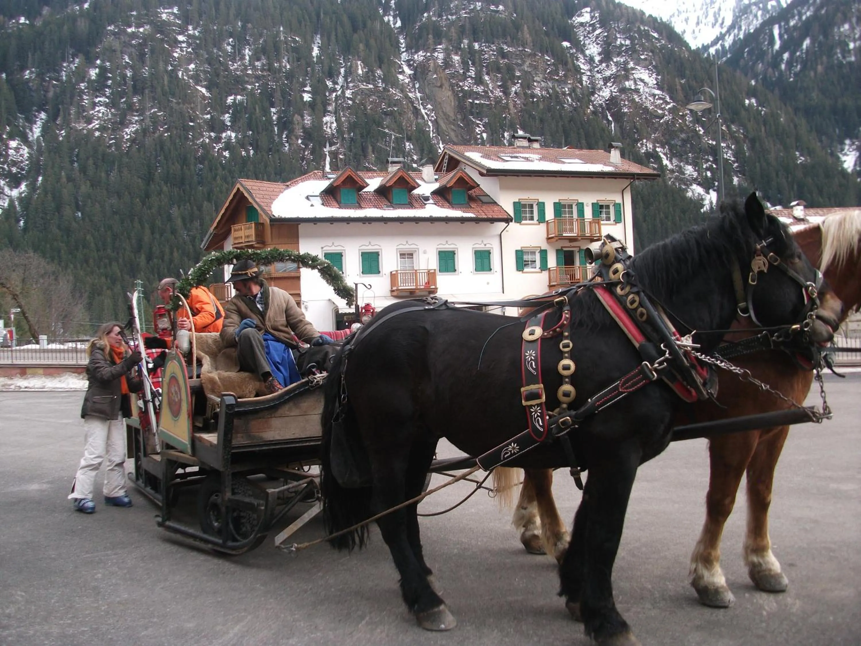 Decorative detail in Hotel Ciamol