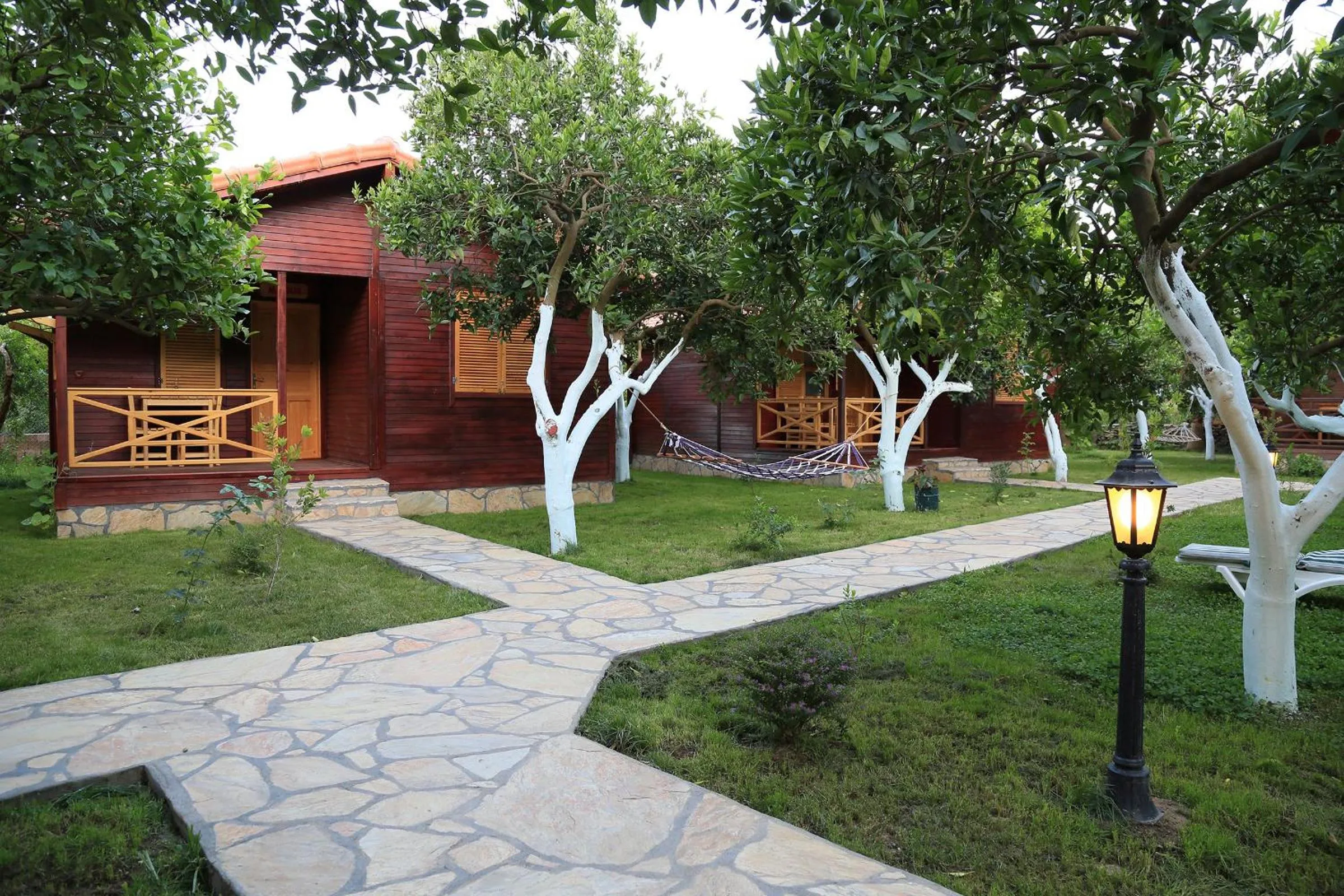 Garden in Mercan Bungalow