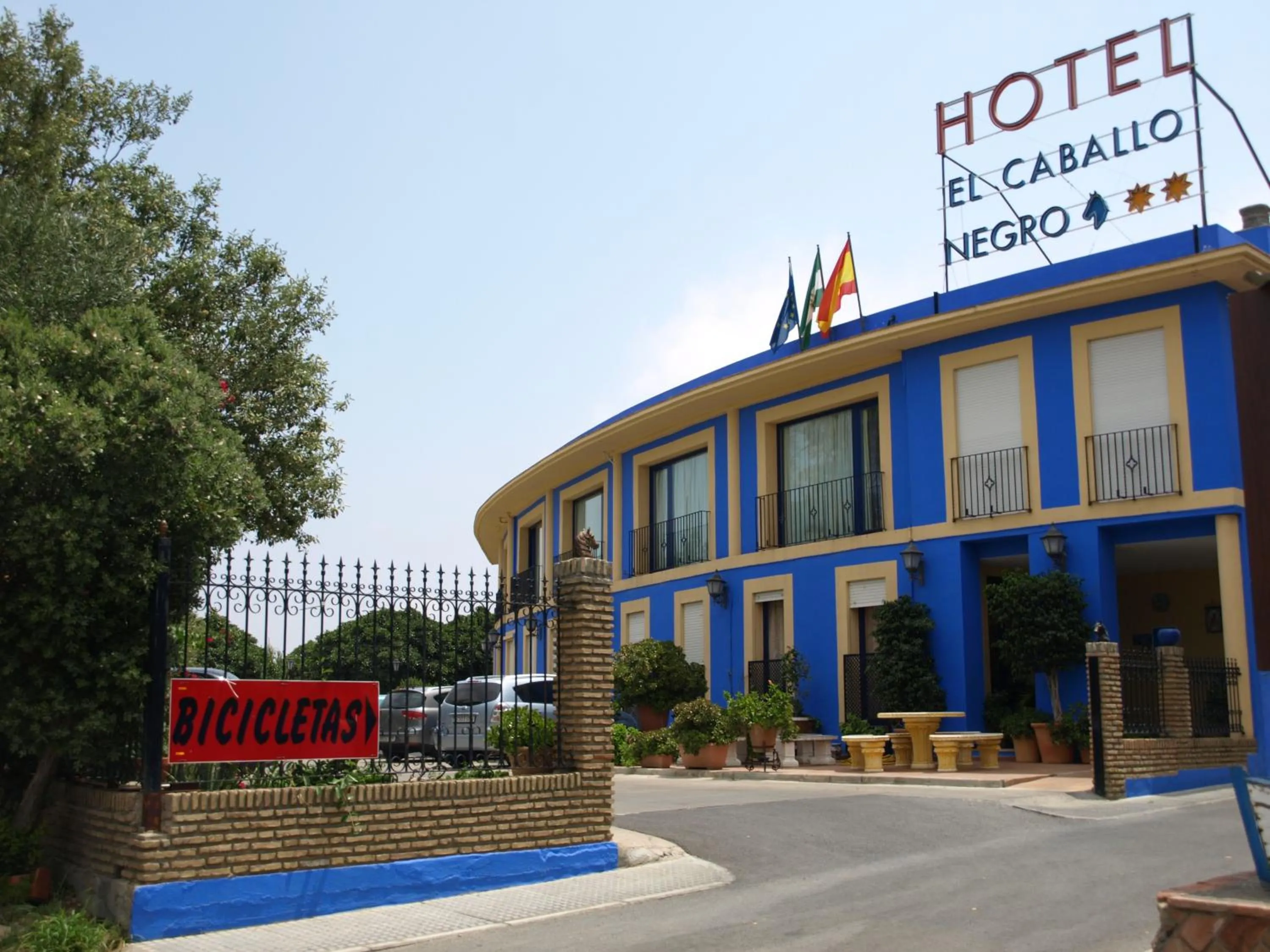 Property building in Hotel Caballo Negro