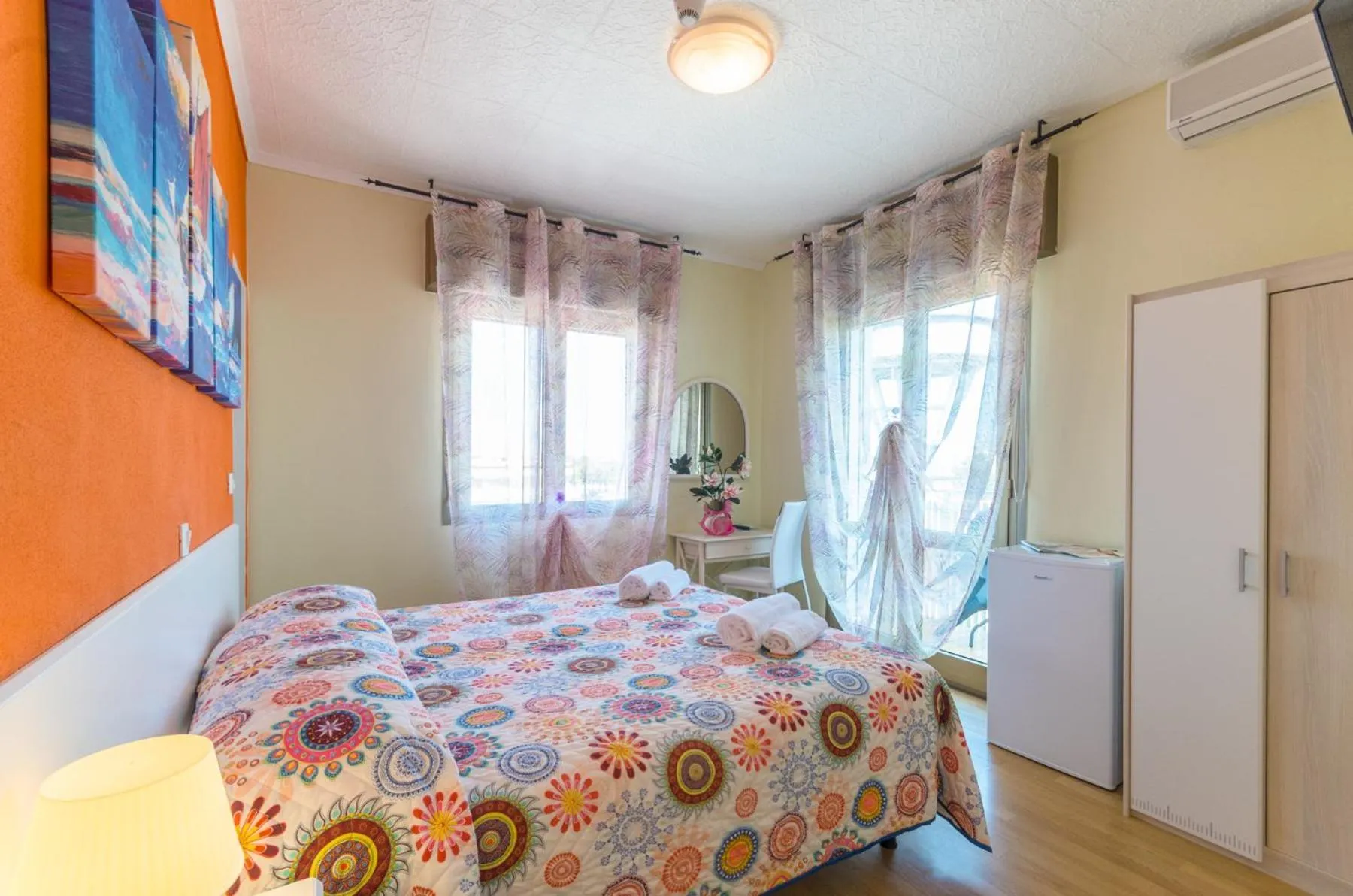 Bed in Hotel Romantik & Depandance