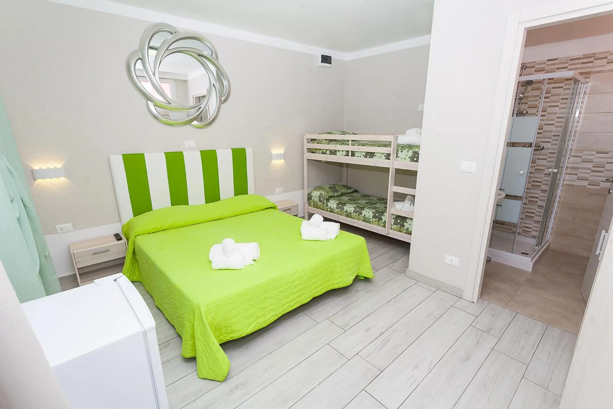 Bed in Hotel Romantik & Depandance