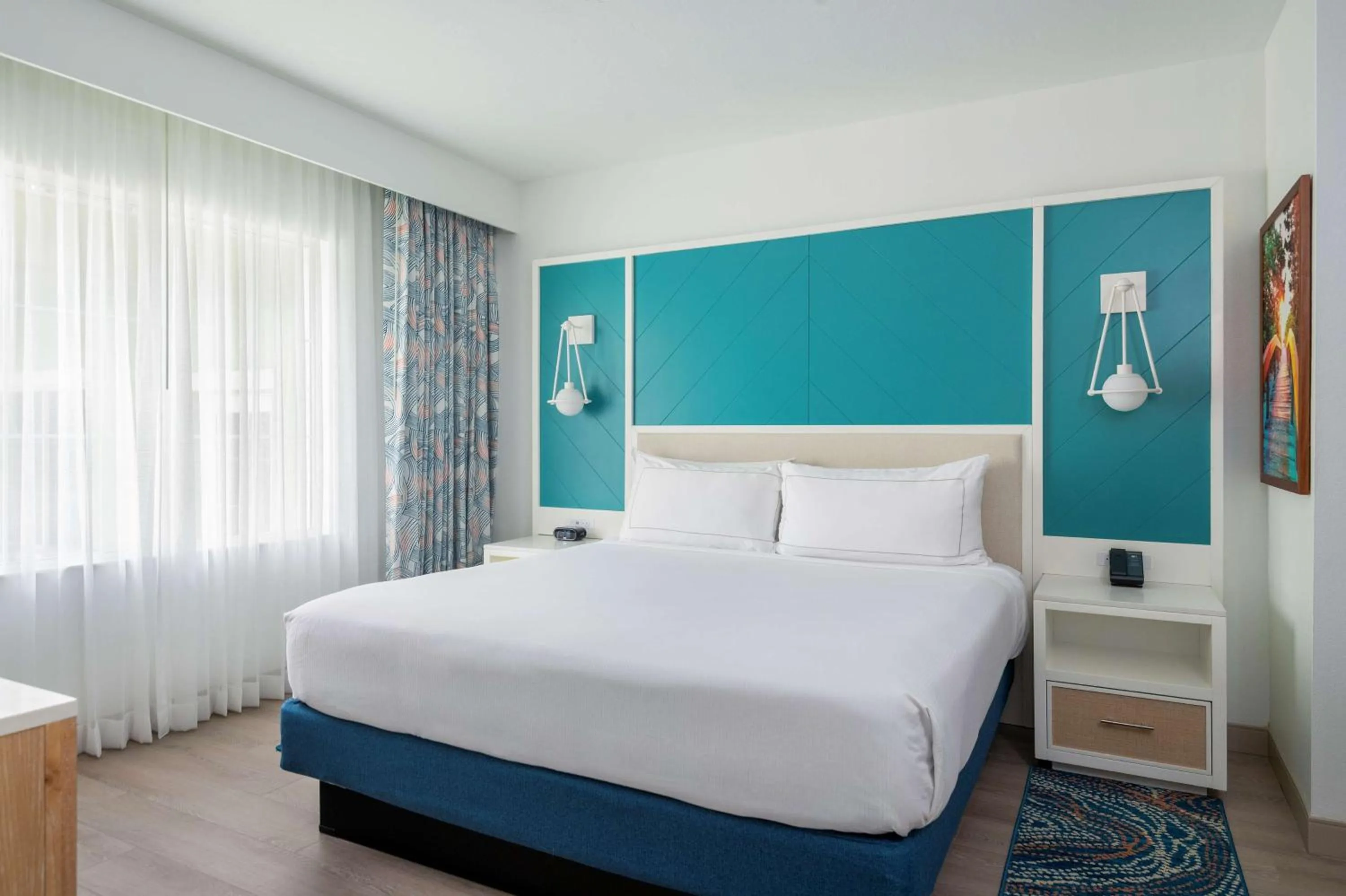 Bed in DoubleTree Suites by Hilton Naples