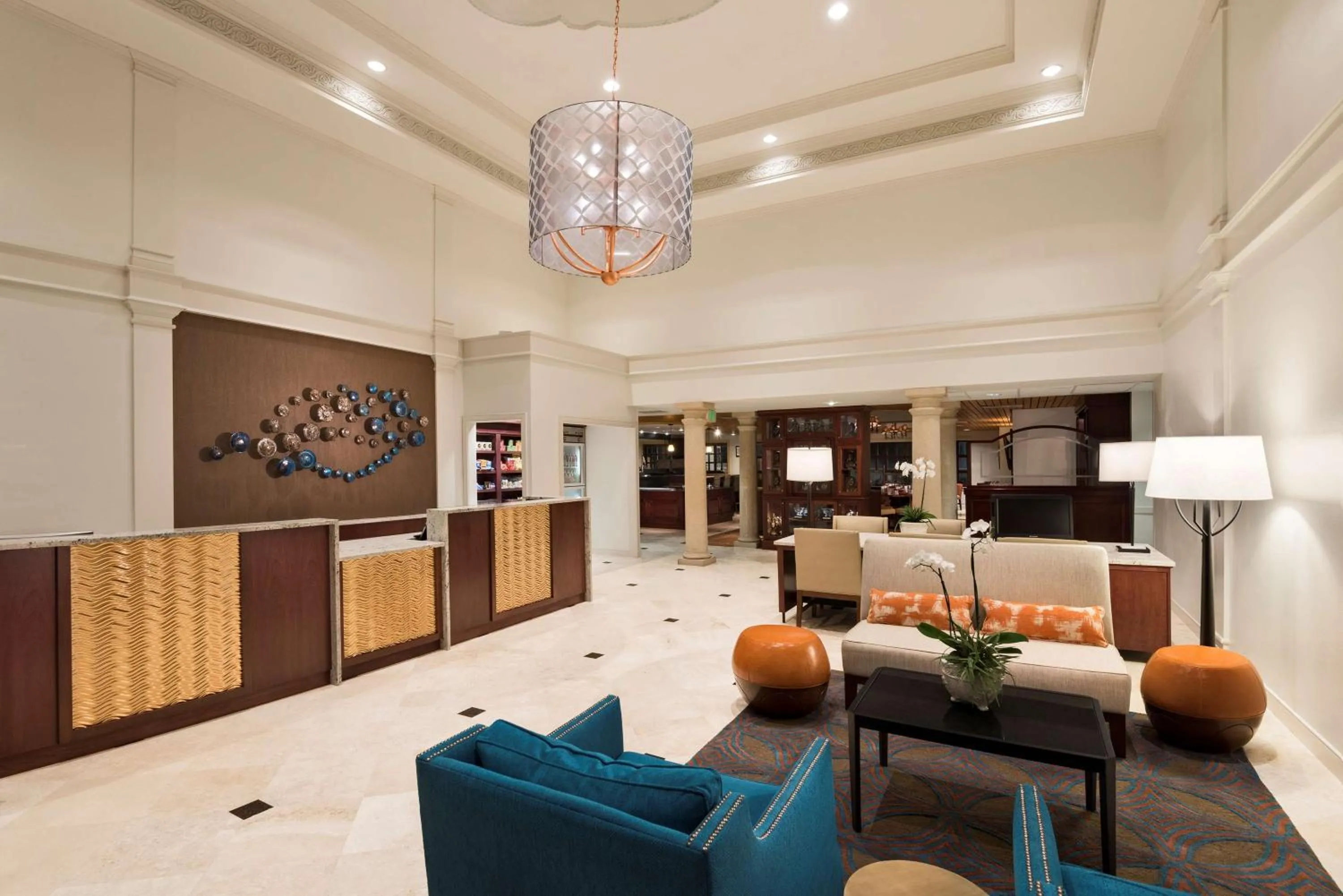 Lobby or reception in DoubleTree Suites by Hilton Naples