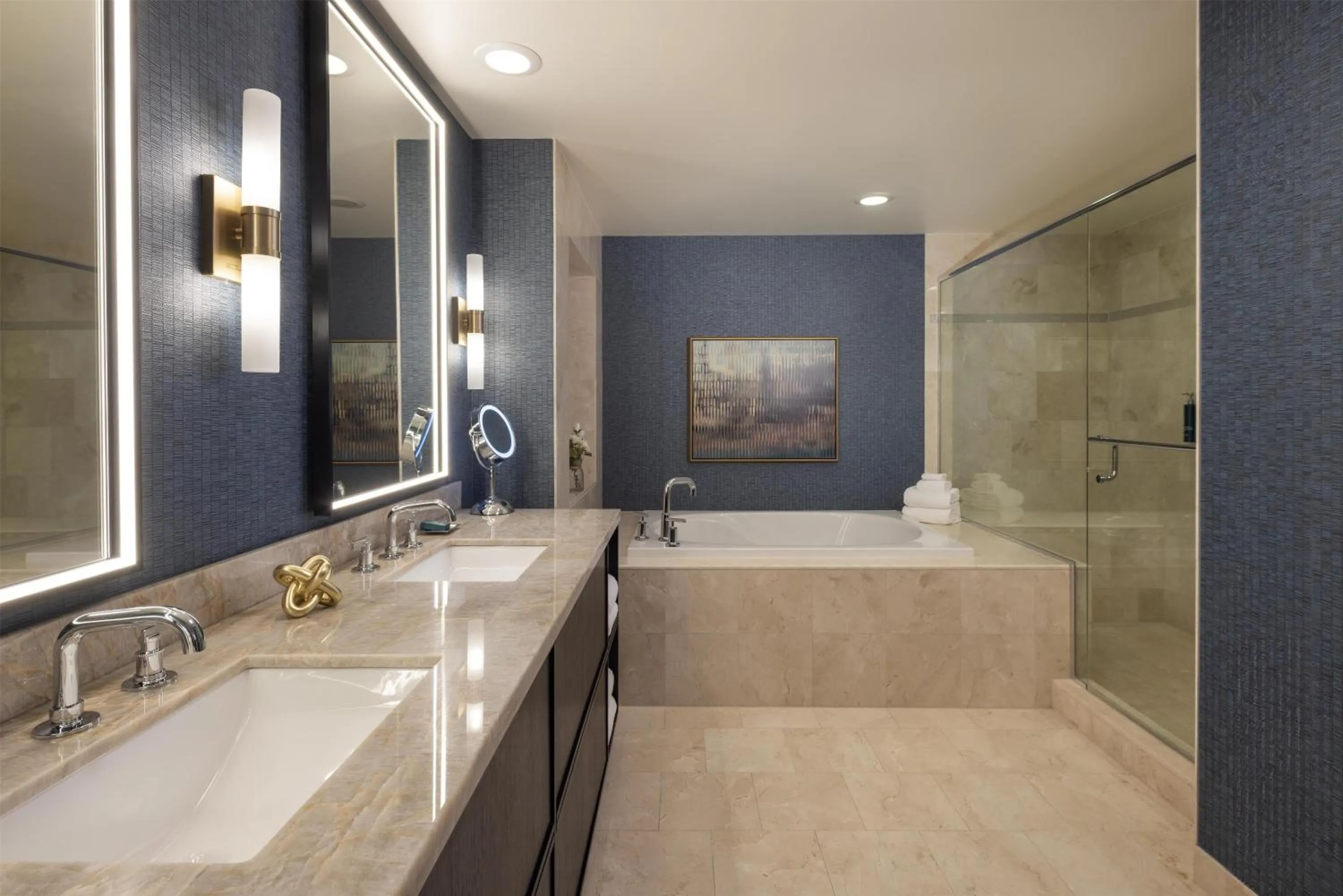 Bathroom in Hilton Orlando