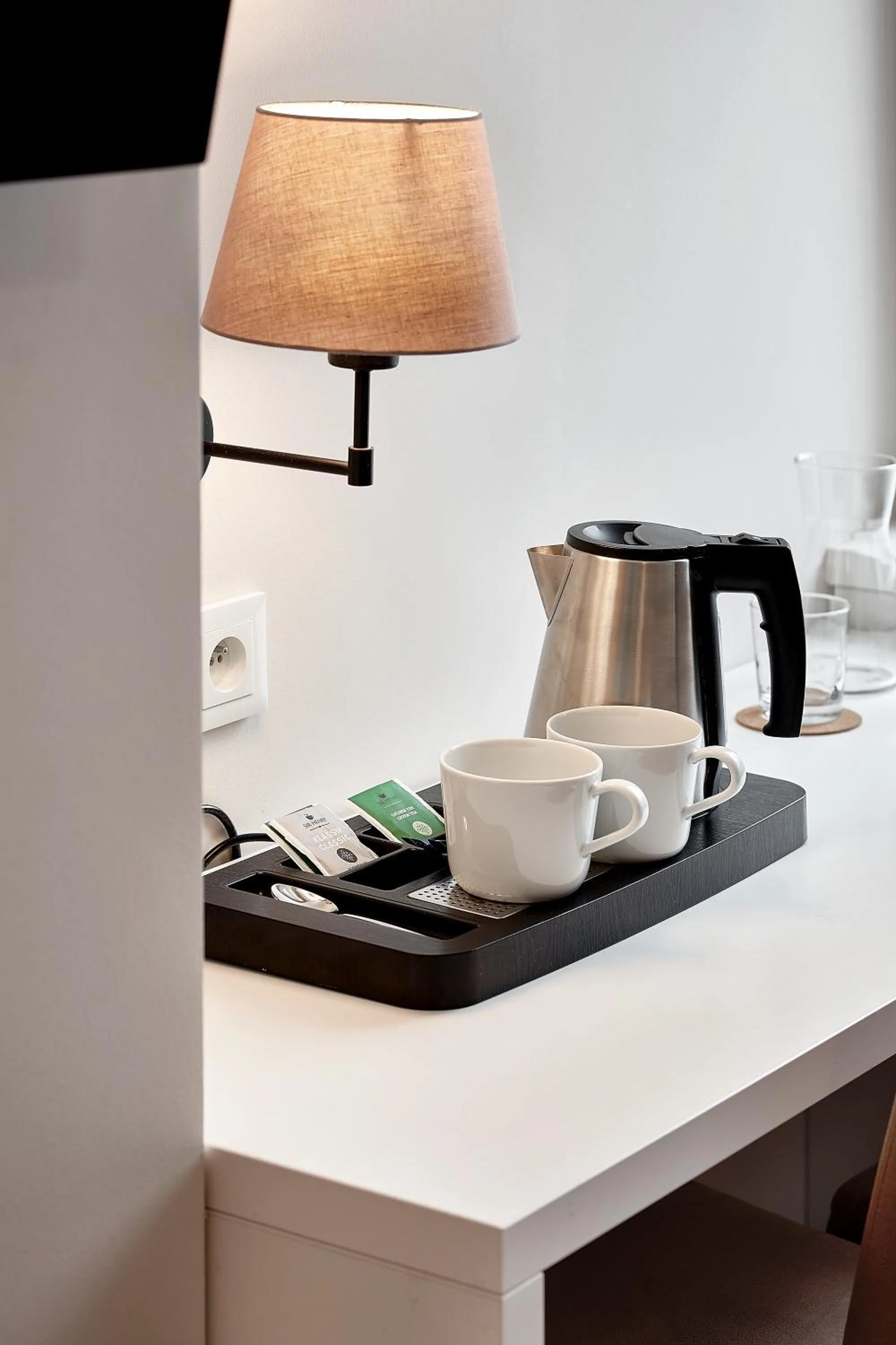 Coffee/tea facilities in Hotel Traffic Poznań Stare Miasto