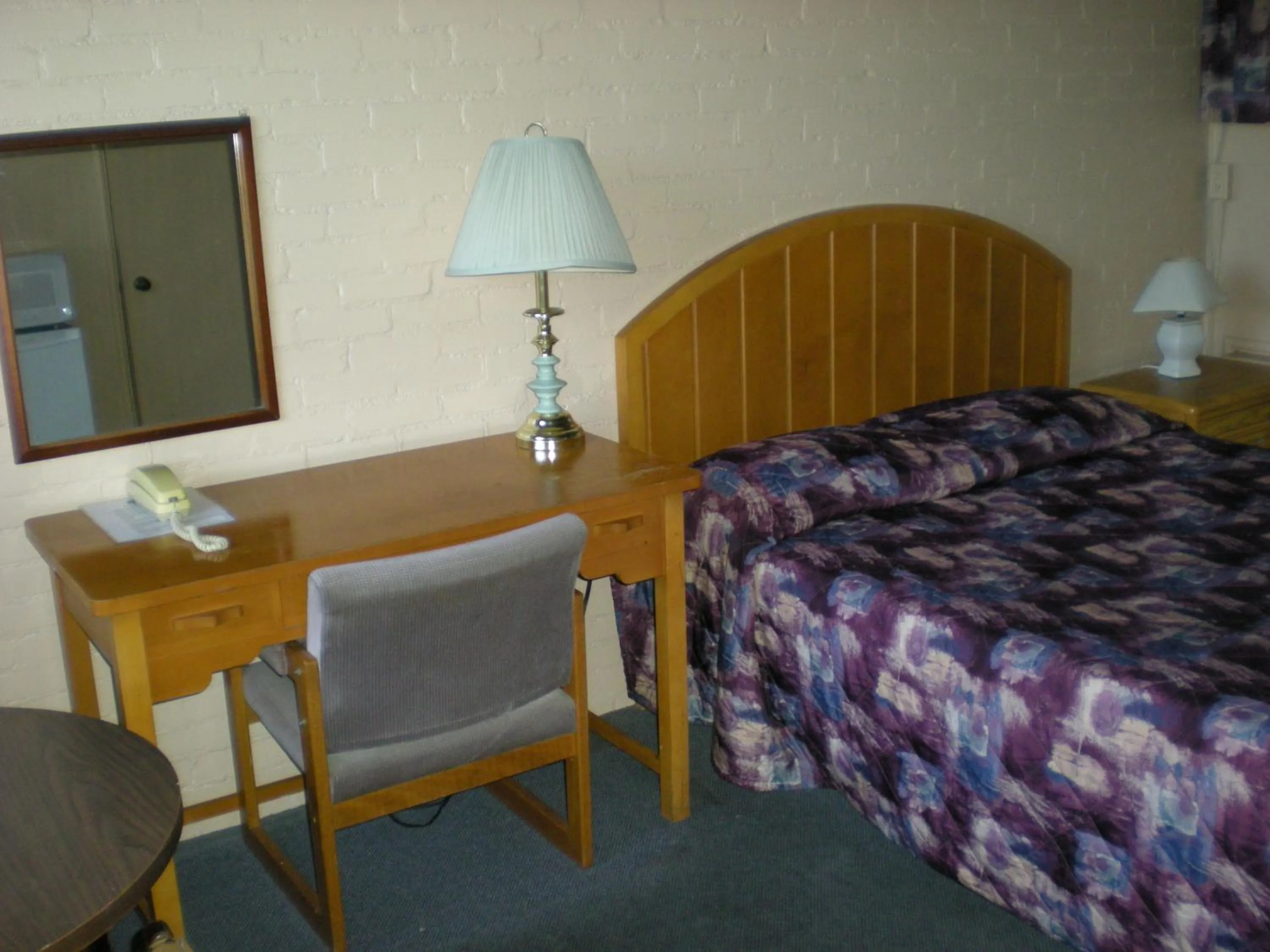 Bedroom, Bed in Motel Seigneurie de Vaudreuil