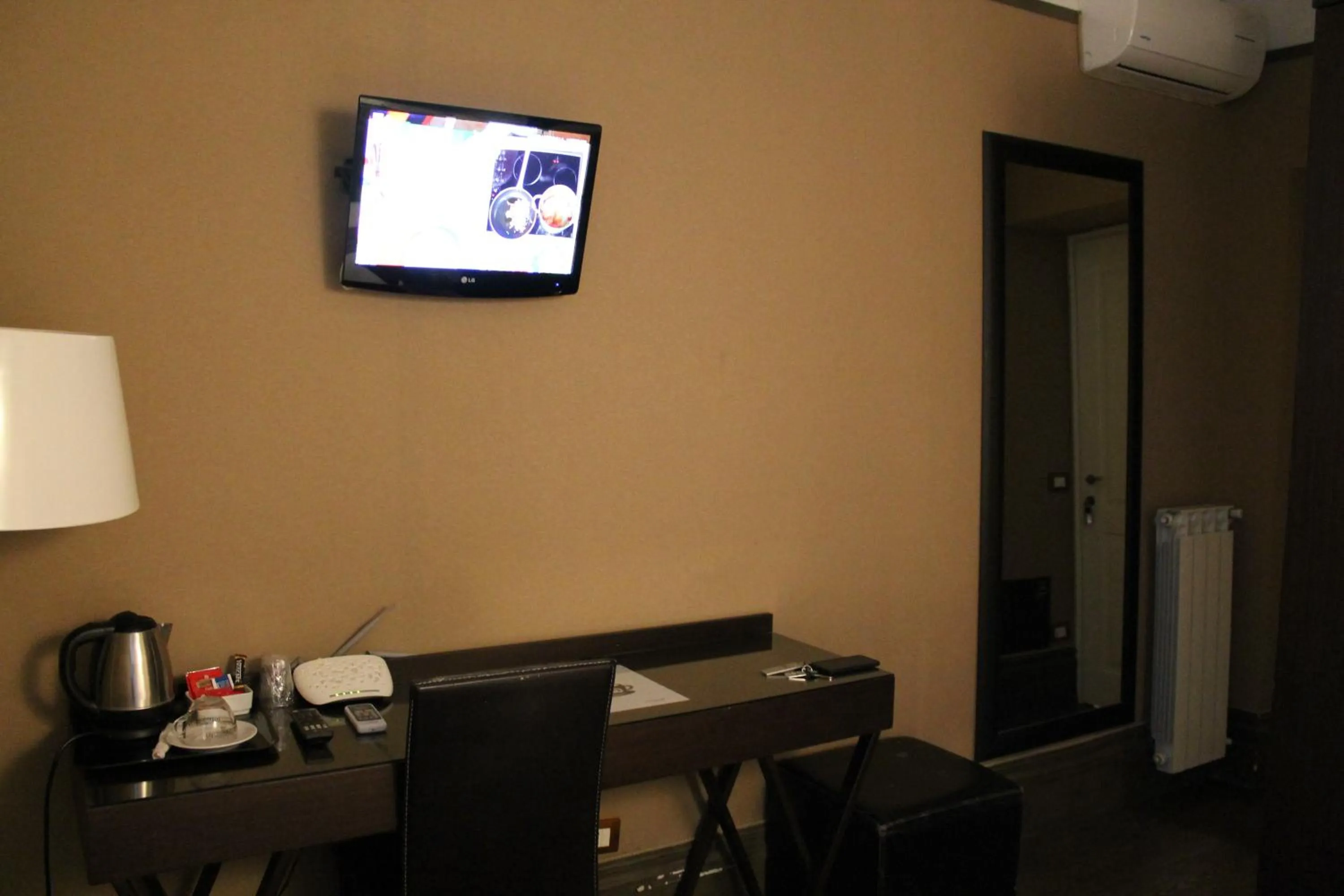 Photo of the whole room in Relais Palazzo Taverna