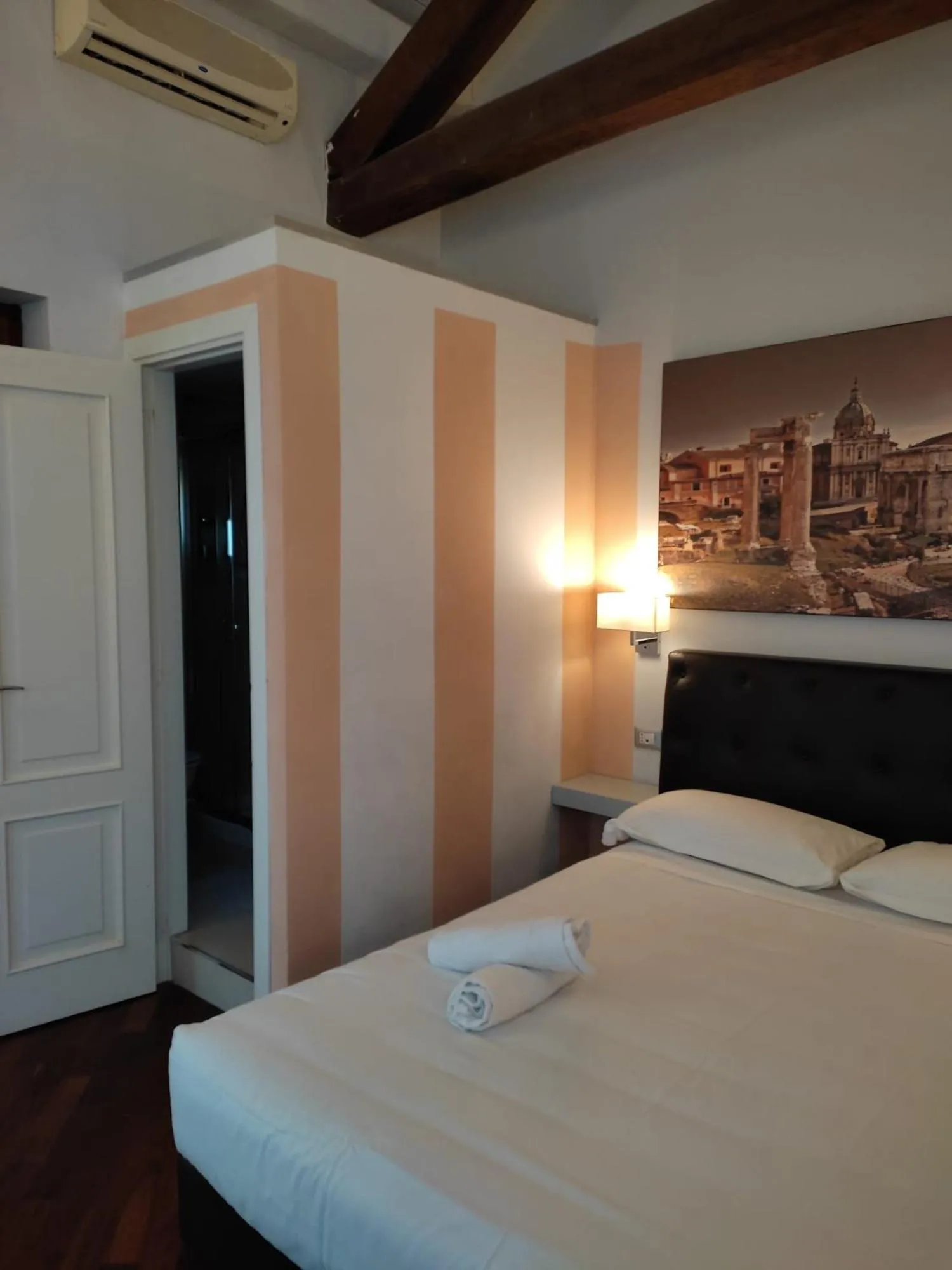 Bedroom, Bed in Relais Palazzo Taverna