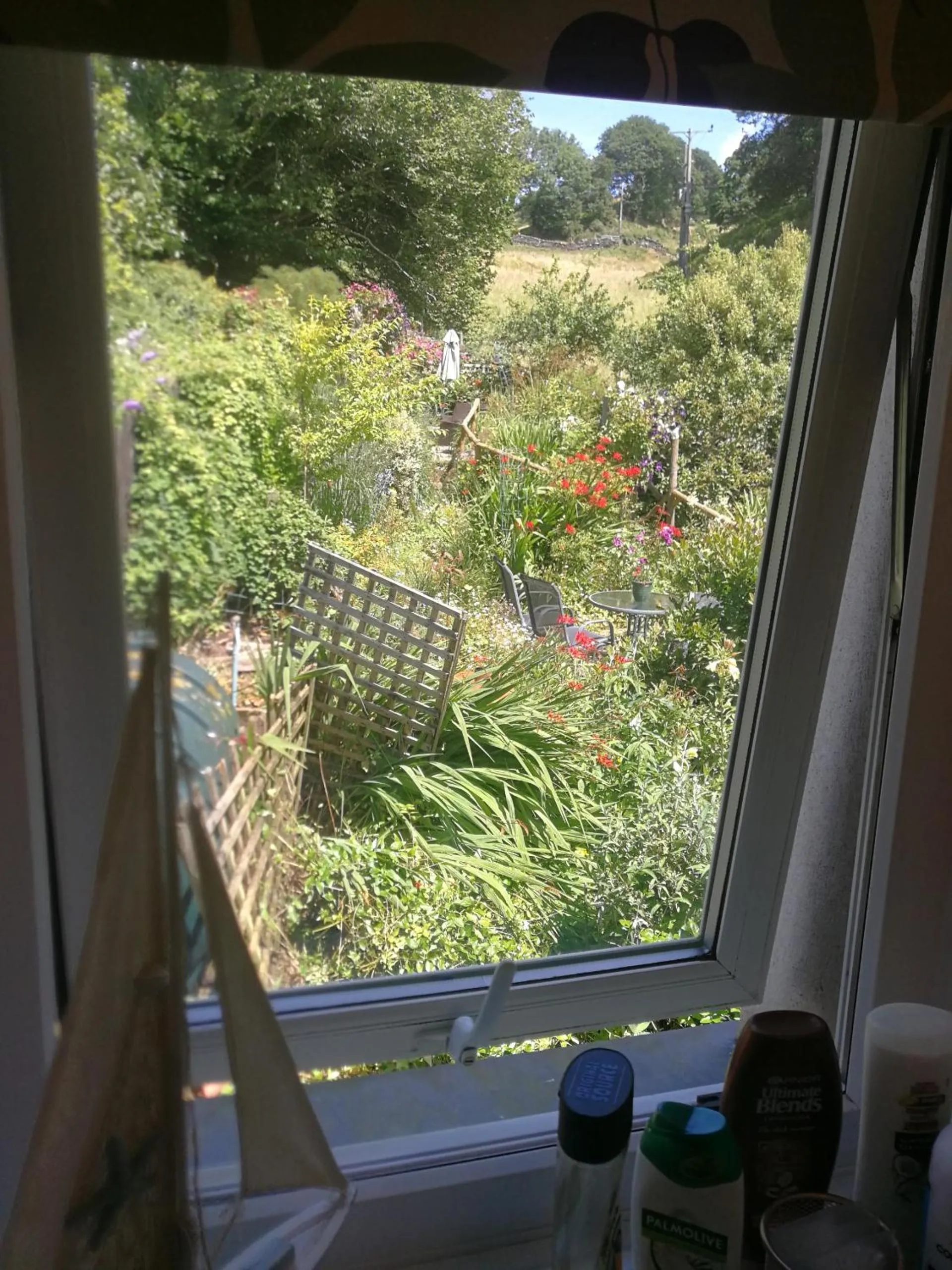 Bathroom in Yr Hen Farcdy