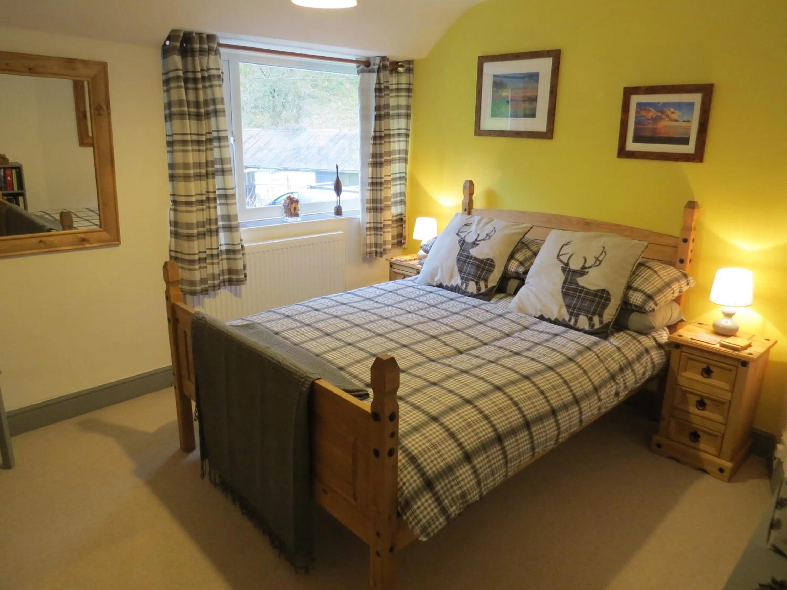 Bed in Yr Hen Farcdy