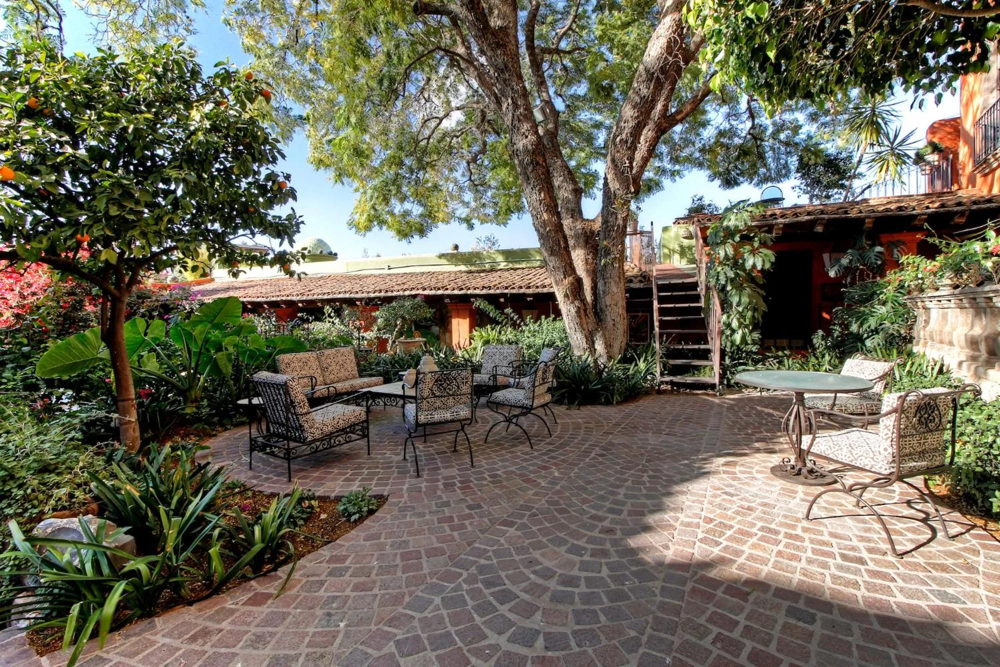 Patio in Casa Schuck Boutique Hotel
