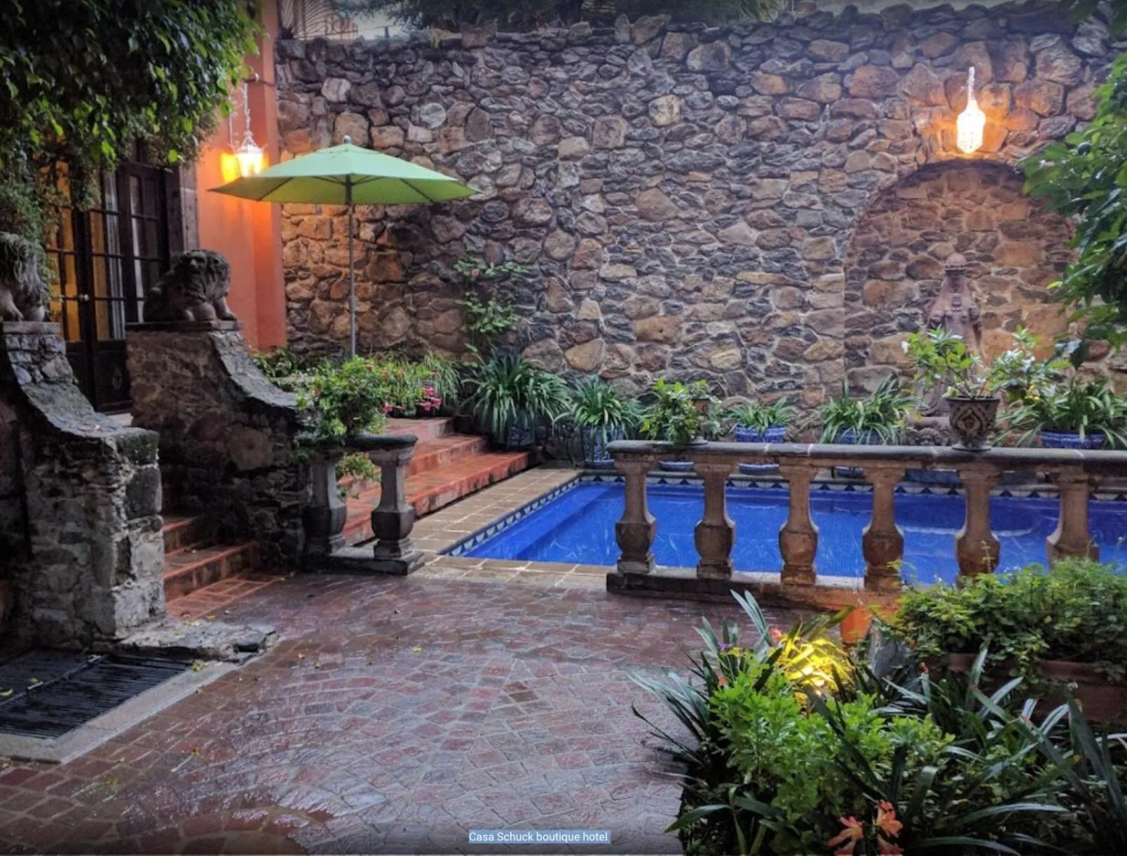 Swimming pool in Casa Schuck Boutique Hotel