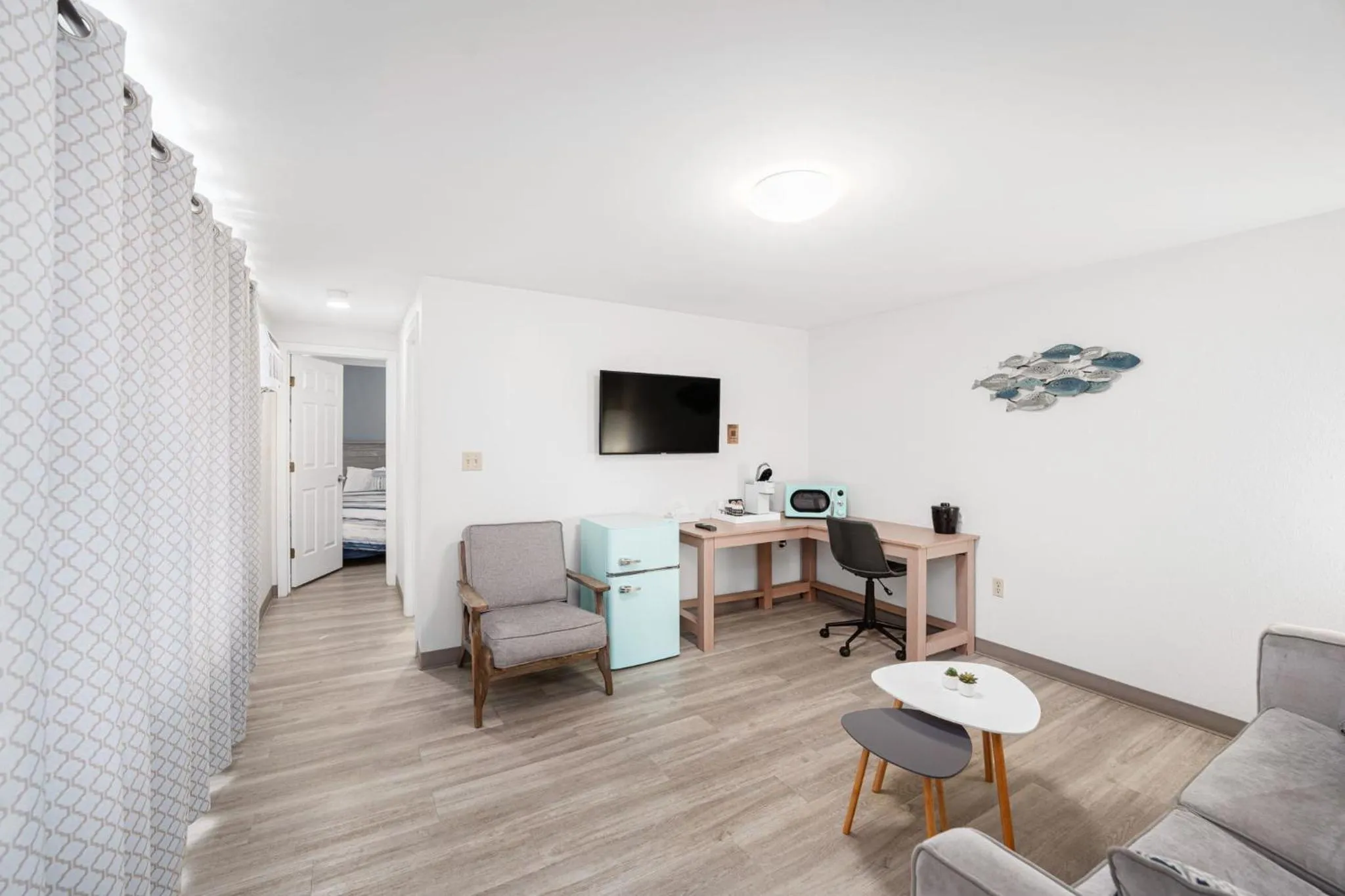 Living room in Founder's Brook Motel and Suites