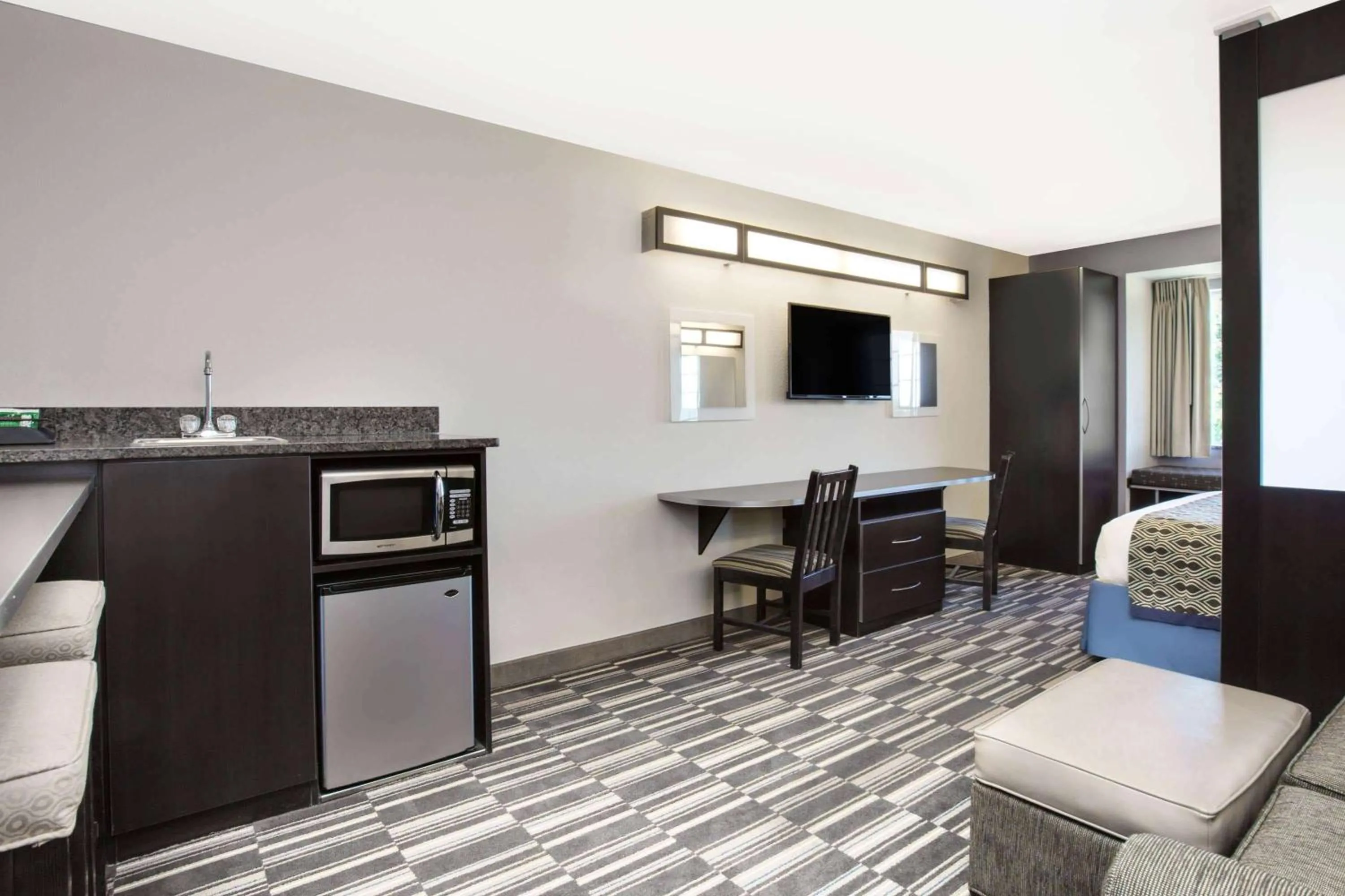 Photo of the whole room in Microtel Inn & Suites by Wyndham Tuscaloosa