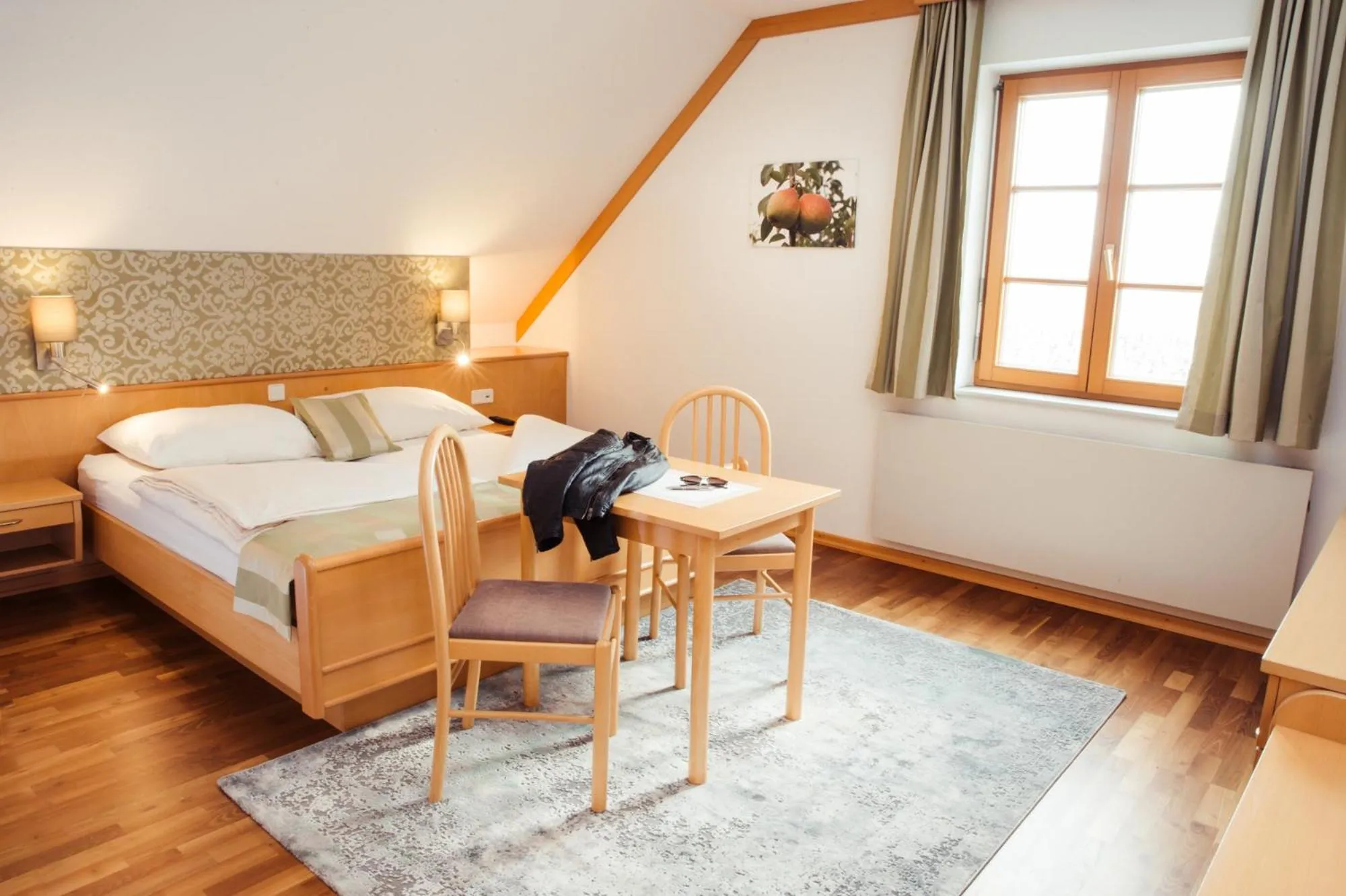 Photo of the whole room, Bed in Gästehaus Krappel