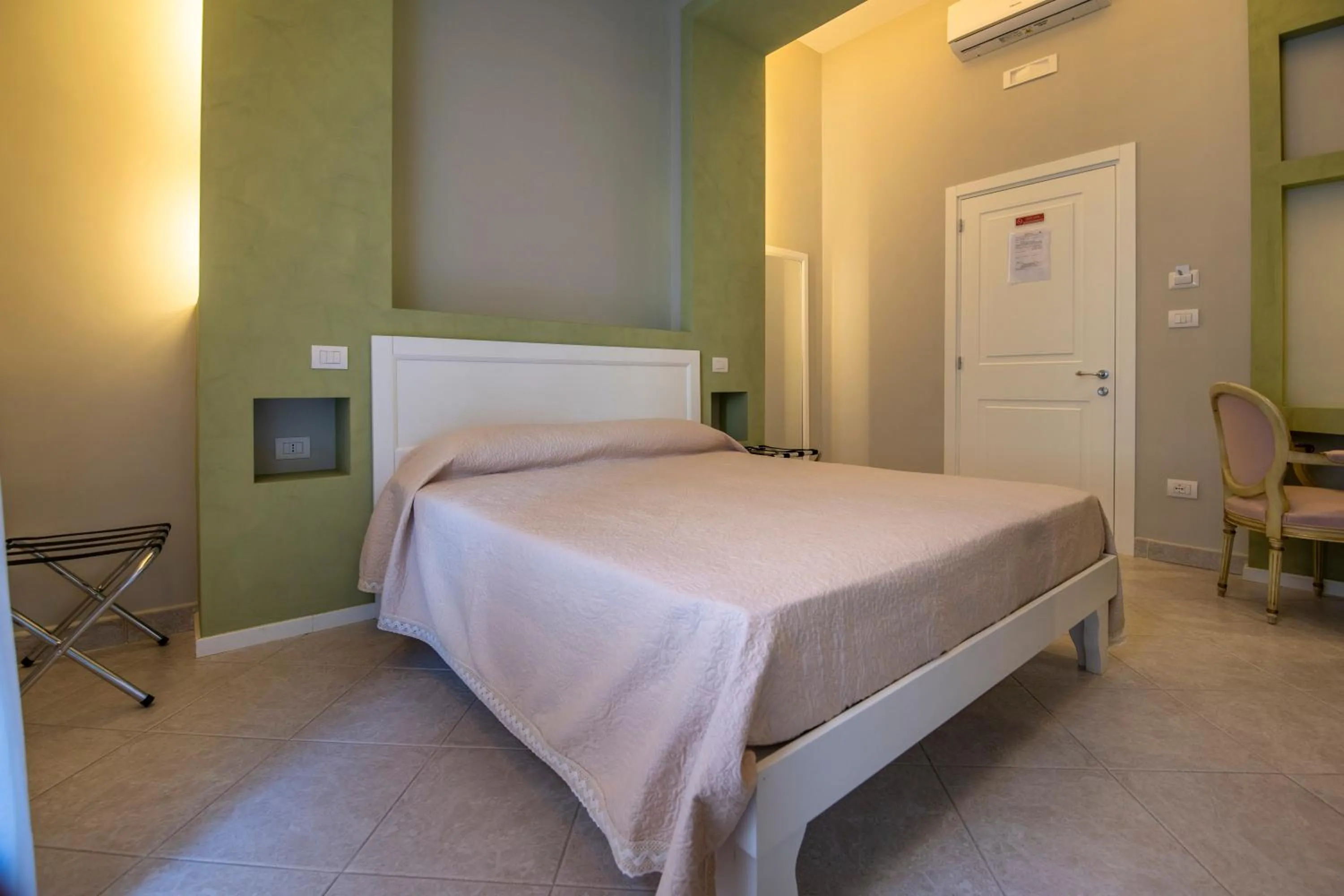 Photo of the whole room in Mercatello Bed and Breakfast