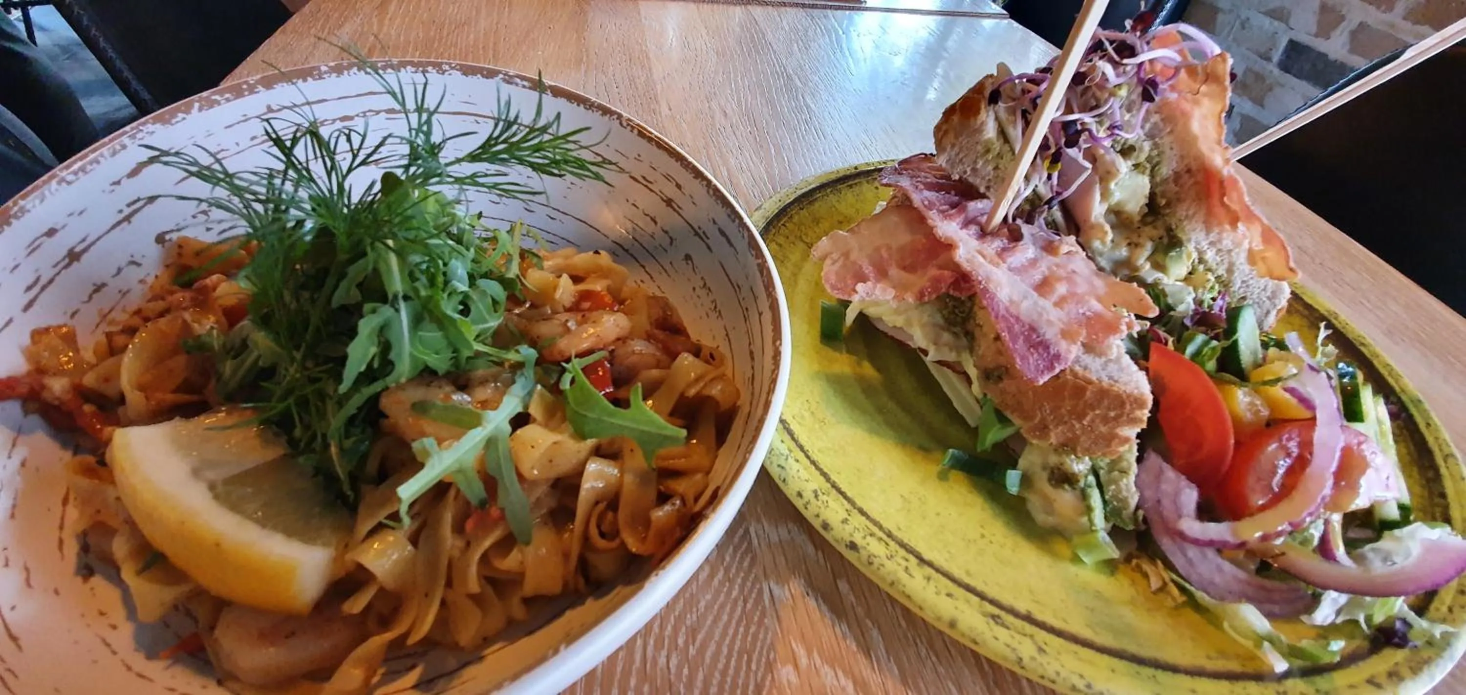 Food and drinks in Hotel Heere