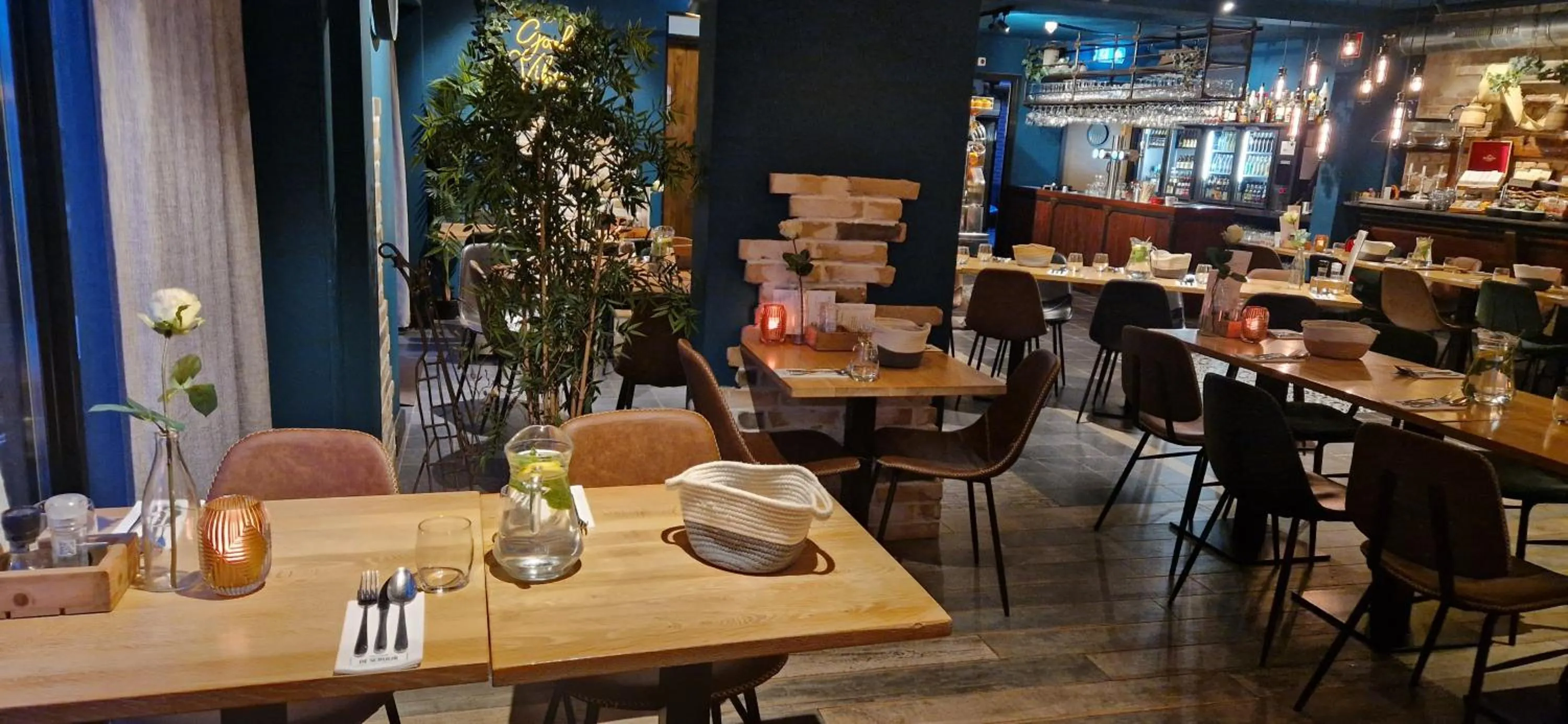 Restaurant/places to eat in Hotel Heere