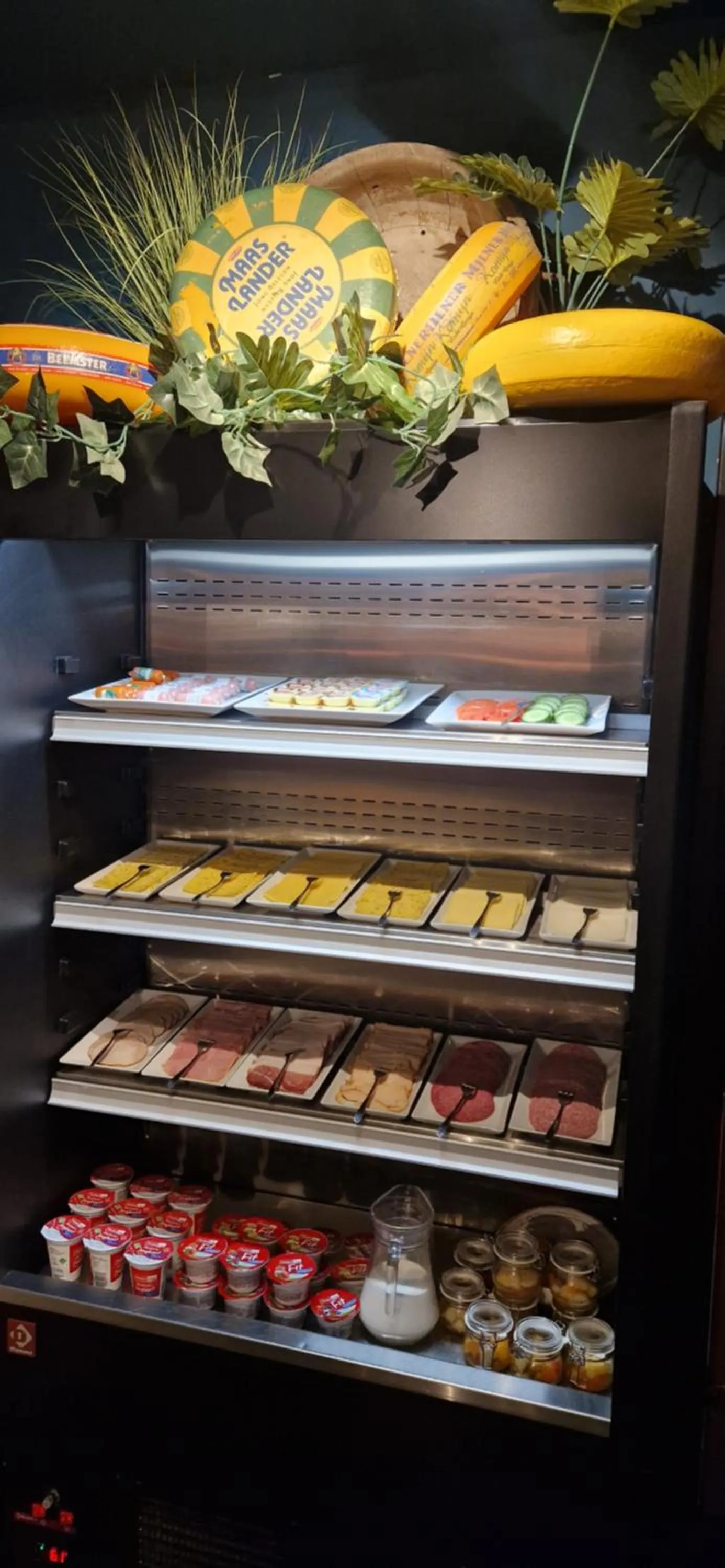 Breakfast in Hotel Heere