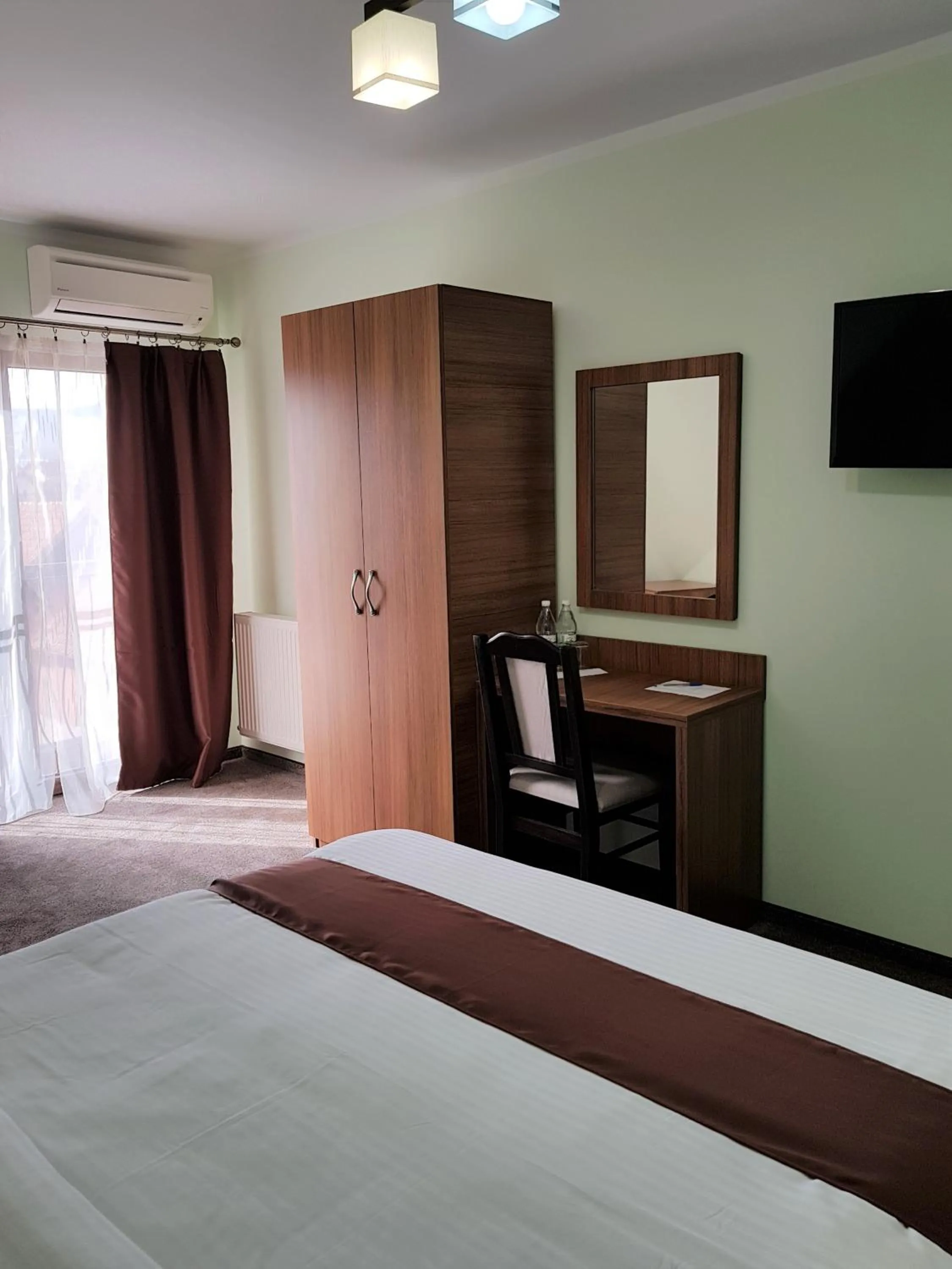 hair dresser, Bed in Villa Lotus