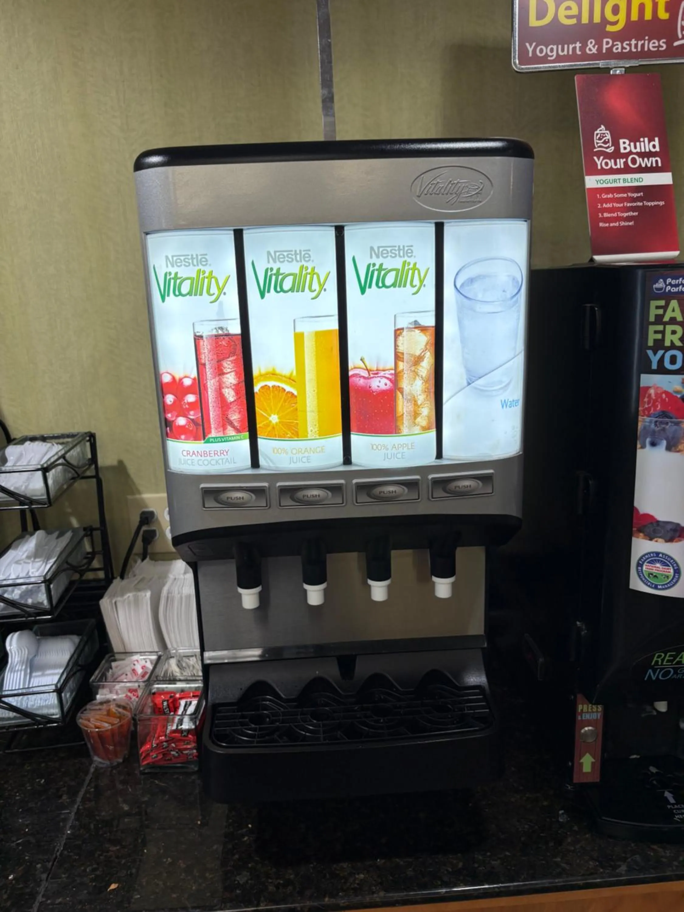 Breakfast in Best Western Plus Glen Allen Inn