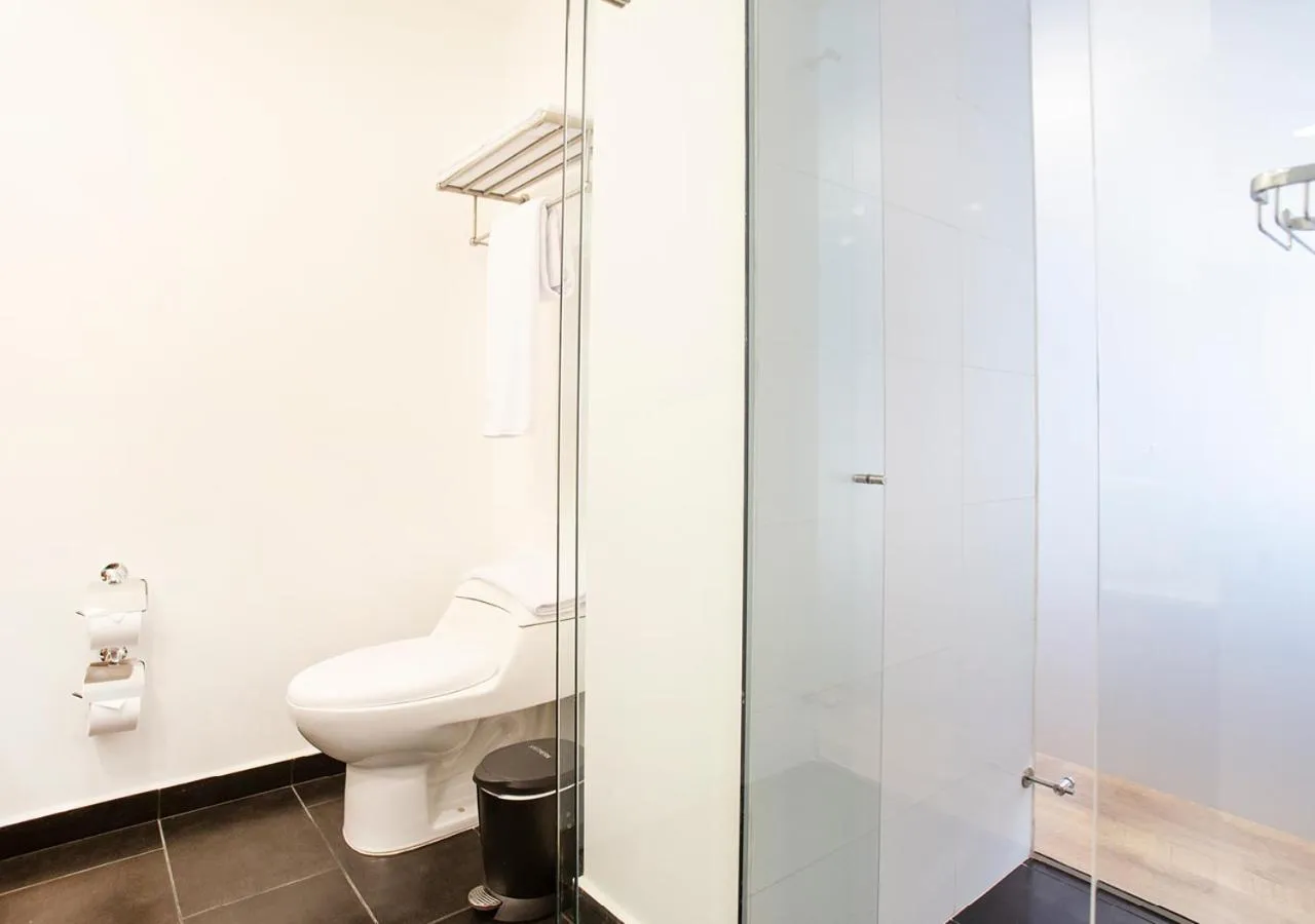 Bathroom in Hotel Lagoon