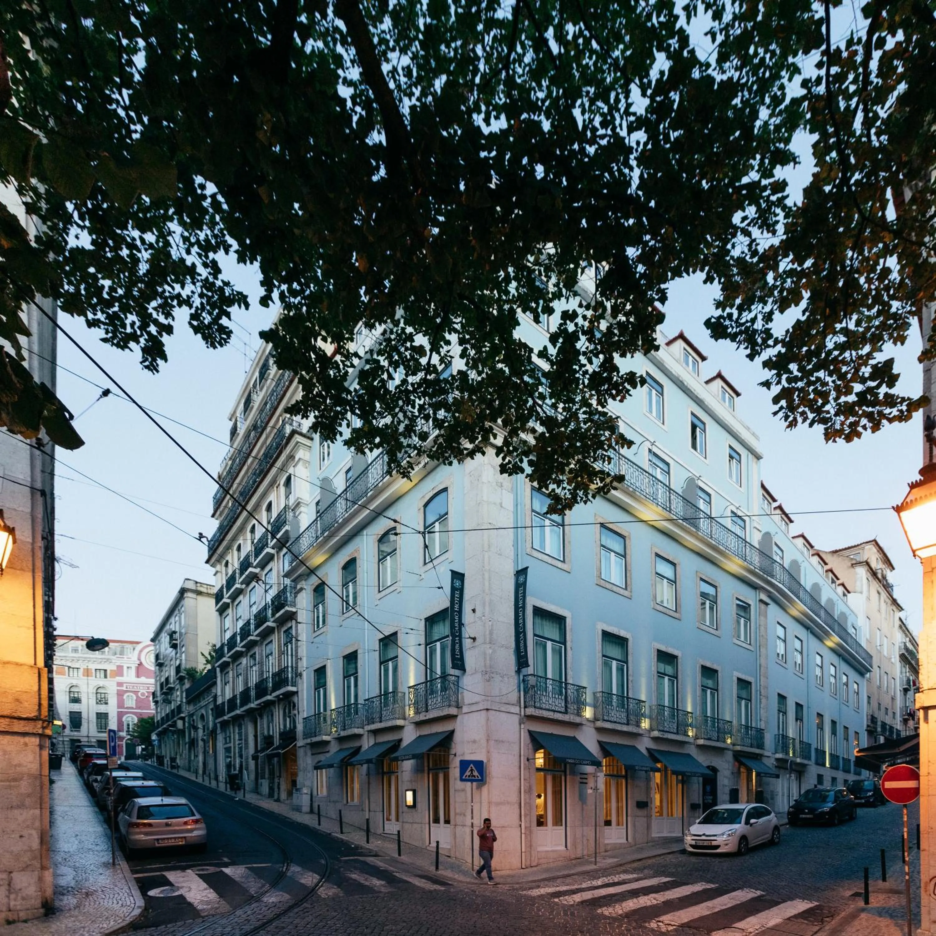 Property building in Lisboa Carmo Hotel