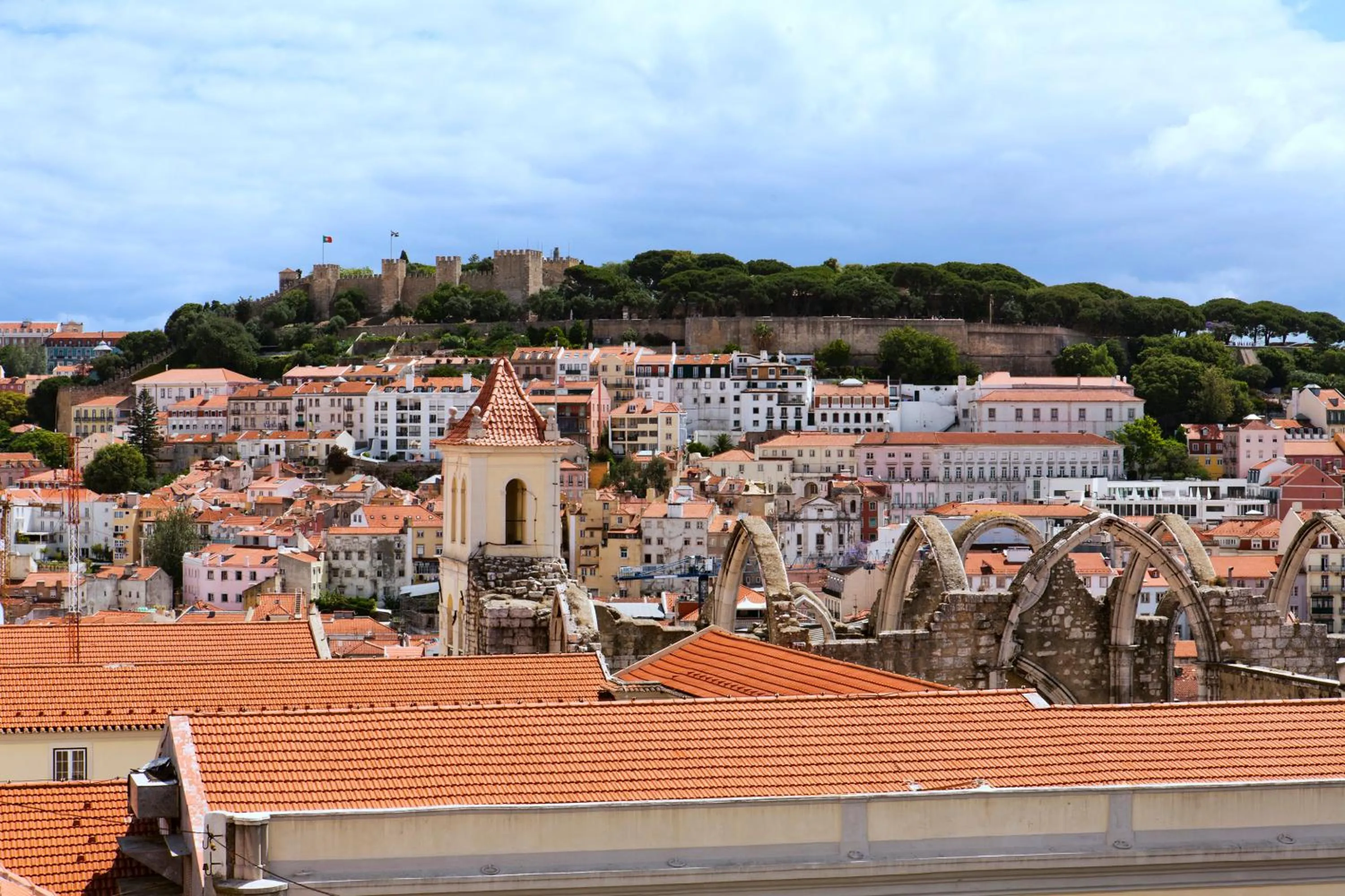 Neighbourhood in Lisboa Carmo Hotel