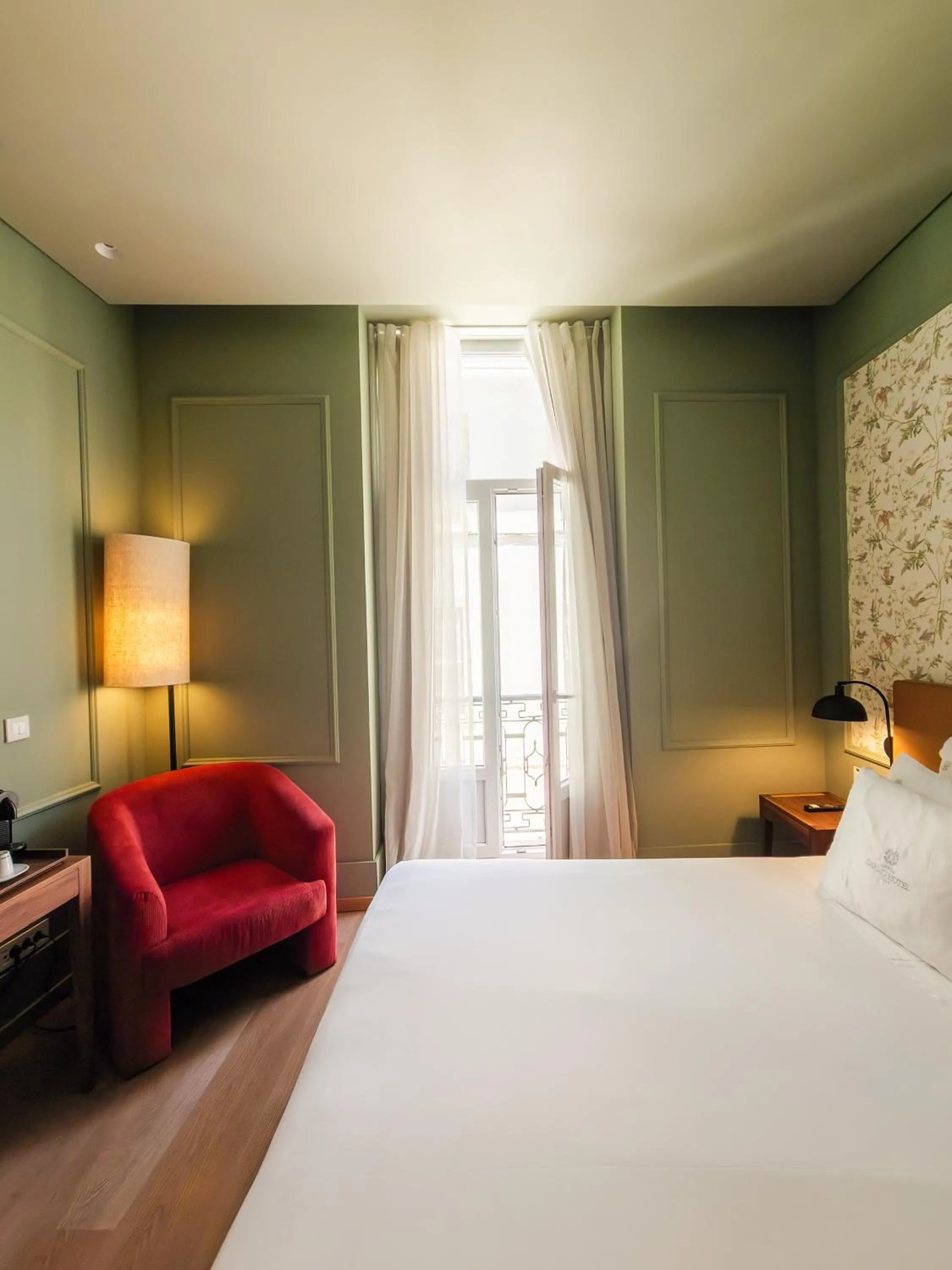 Bedroom, Bed in Lisboa Carmo Hotel