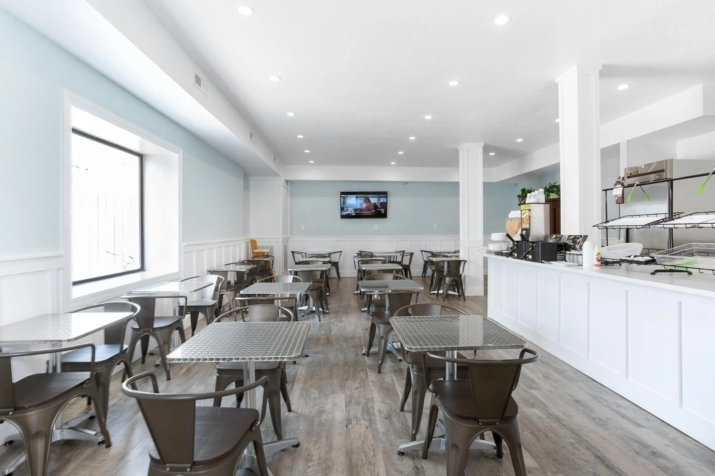 Banquet/Function facilities in John Yancey Oceanfront Inn