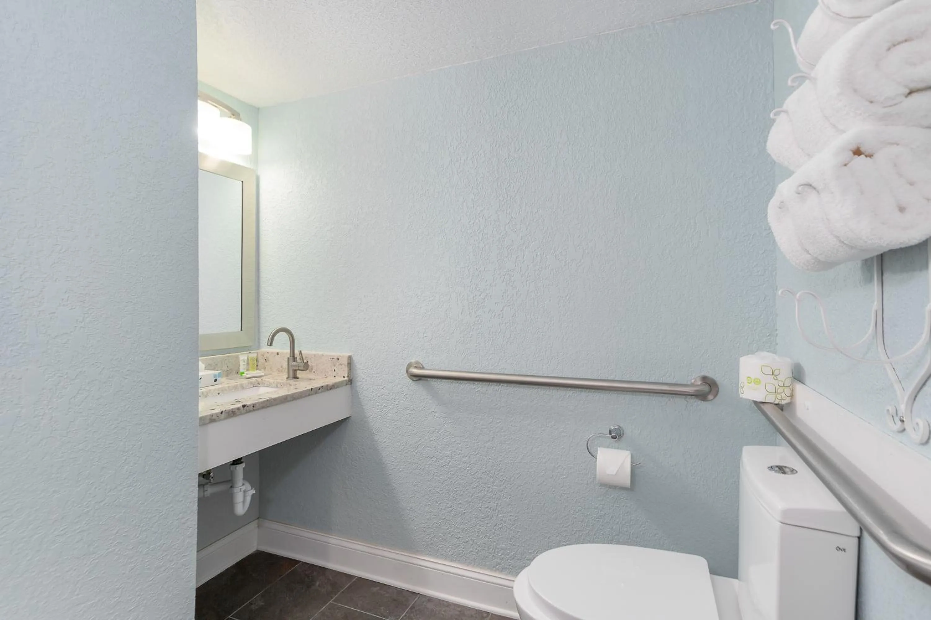 Bathroom in John Yancey Oceanfront Inn