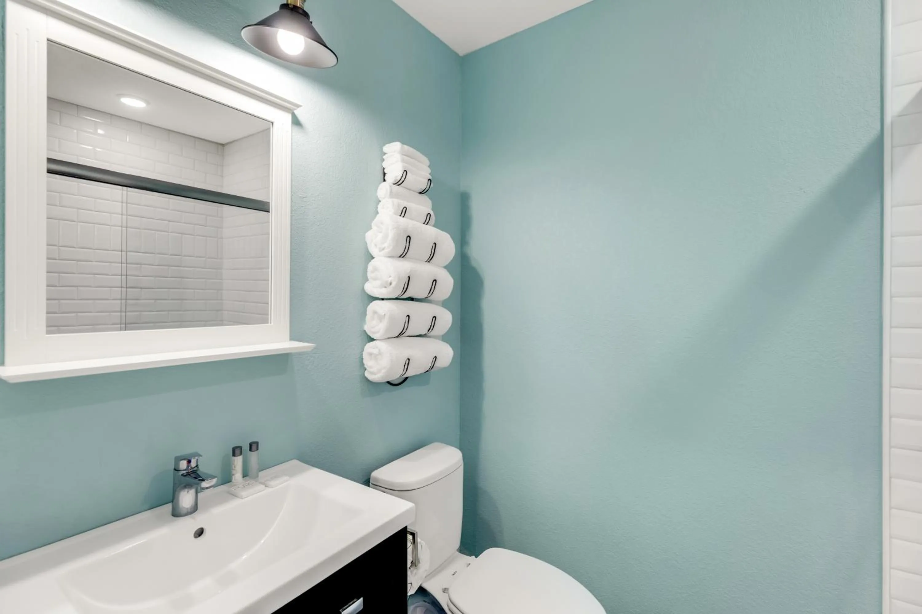 Bathroom in John Yancey Oceanfront Inn